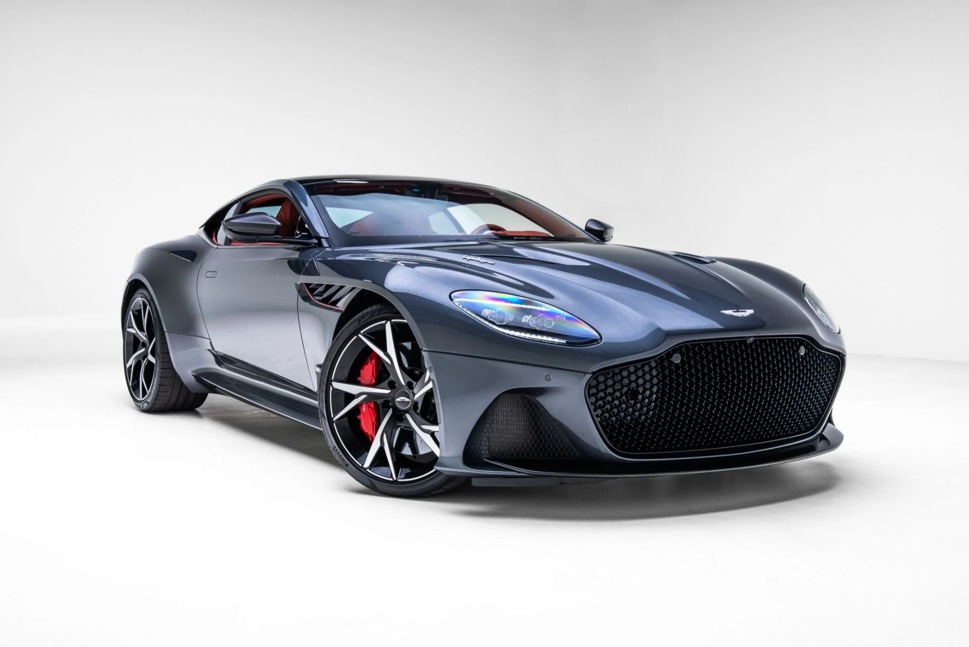 mph002_3177572871_Used_2019_Aston_Martin_DBS_Superleggera_1772826808_3f13e7732a