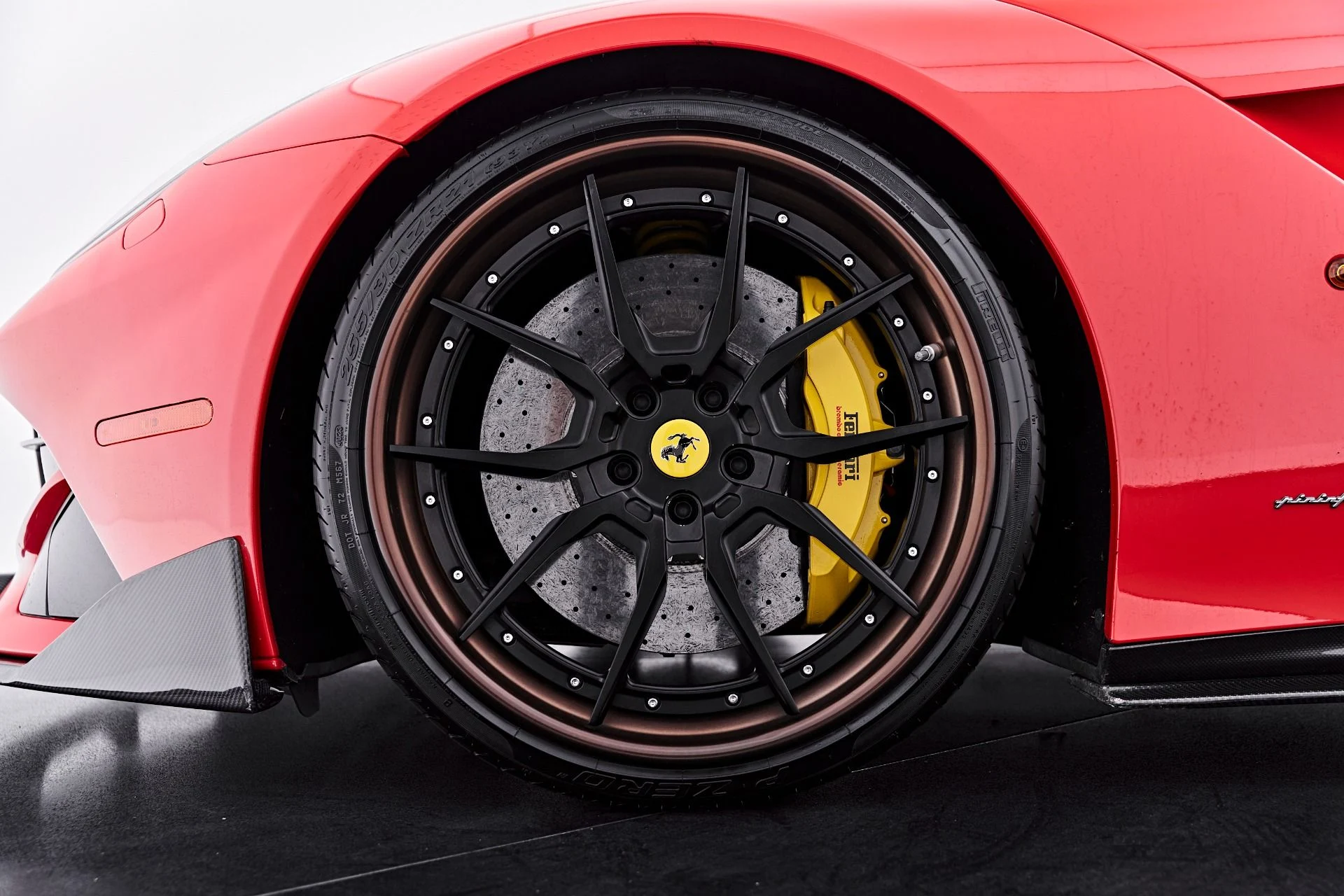 mph002_3177599073_Used_2014_Ferrari_F12_Berlinetta_1785289743_9da9a96791
