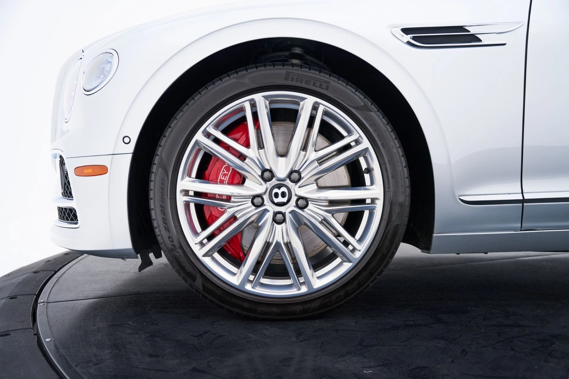 mph002_3185766884_Used_2022_Bentley_Flying_Spur_V8_1793211931_d0cf2f1b0c