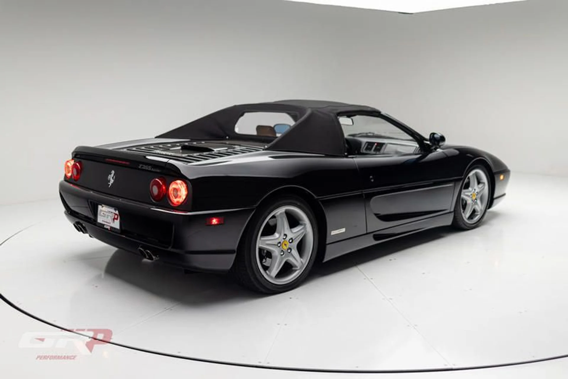 mph002_3188042890_B192817_C_FAAB_490_D_B050_54_F953680_BFA_c94ecebe8f