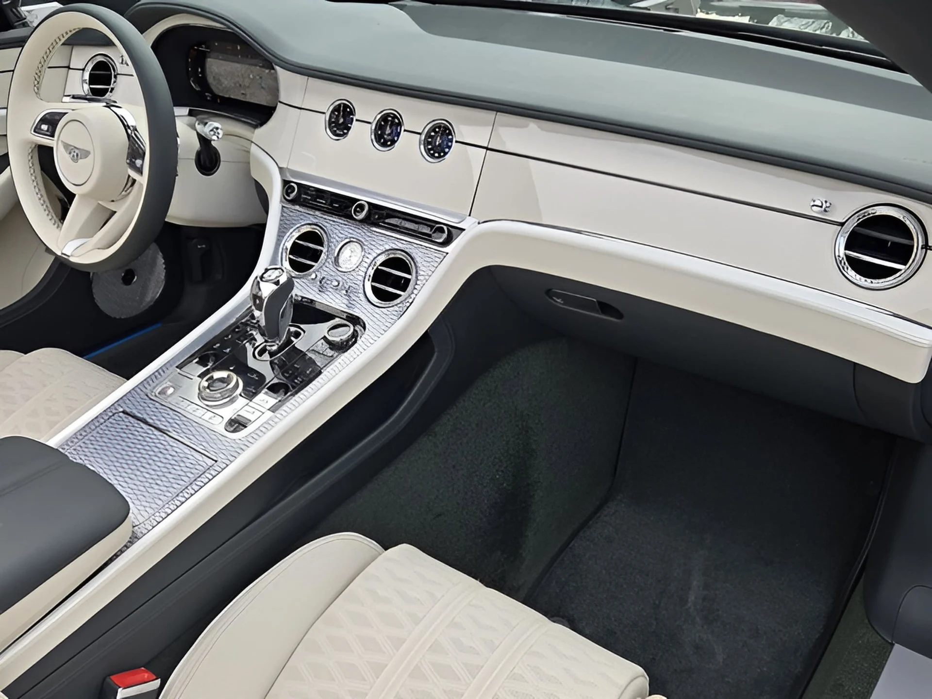 mph002_319064112_82ea706cf9df3aa9ad8f3b87efa90b7fx_d003072b96