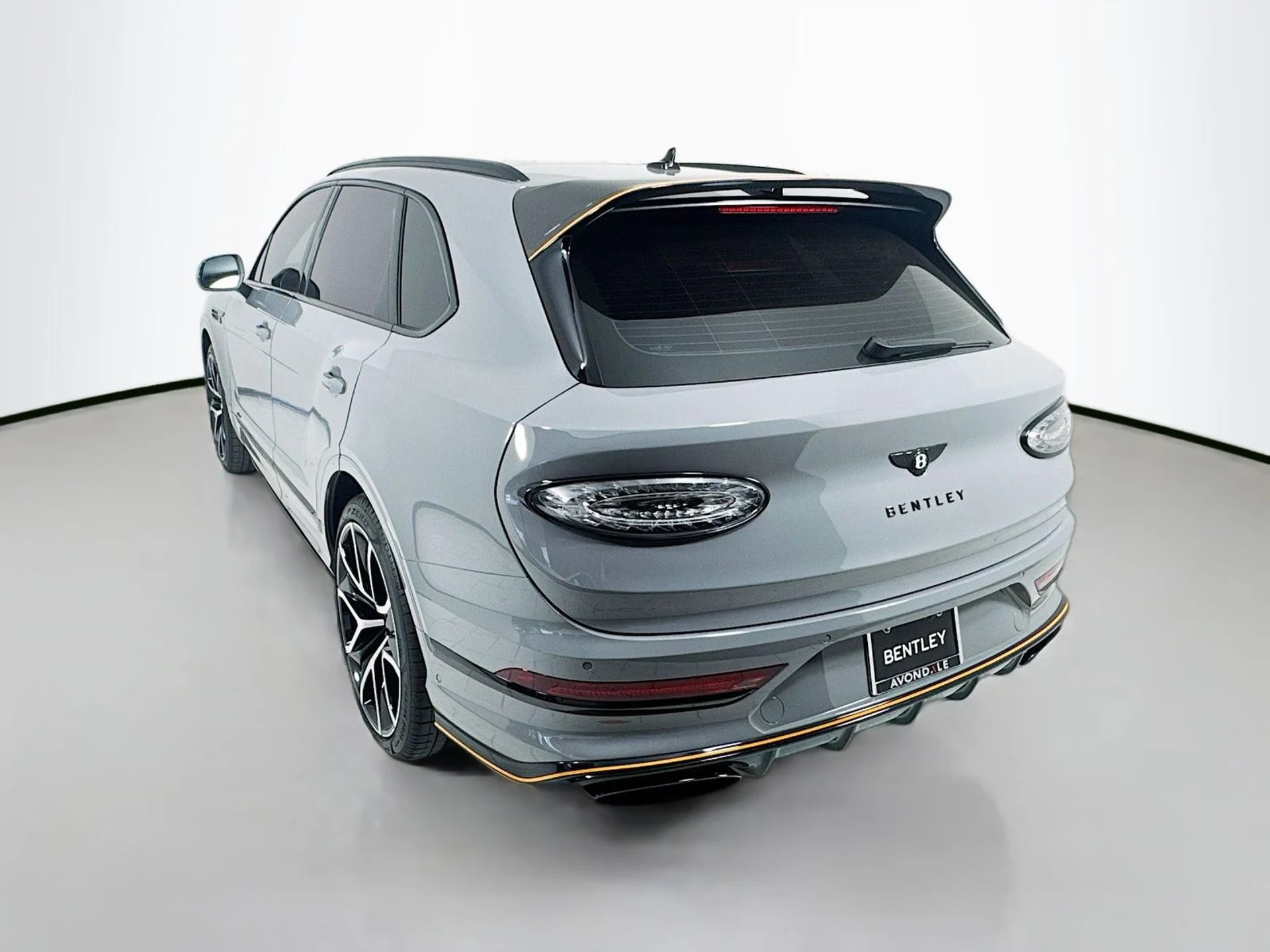 mph002_3195778668_166ea61e69bb2fdb2229fdbf2381ab92x_3500847a73