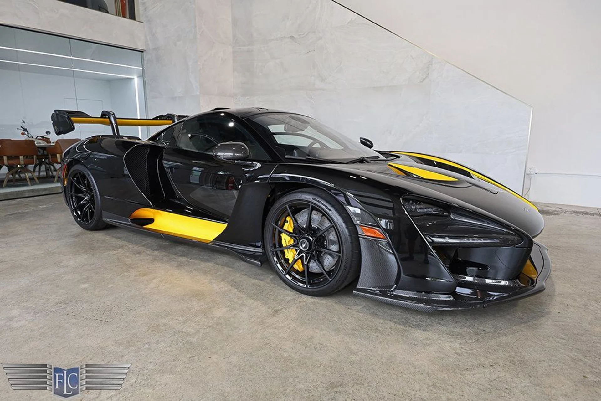 mph002_3201645768_used_2019_mclaren_senna_9689_22907327_3_1024_c6268d8407