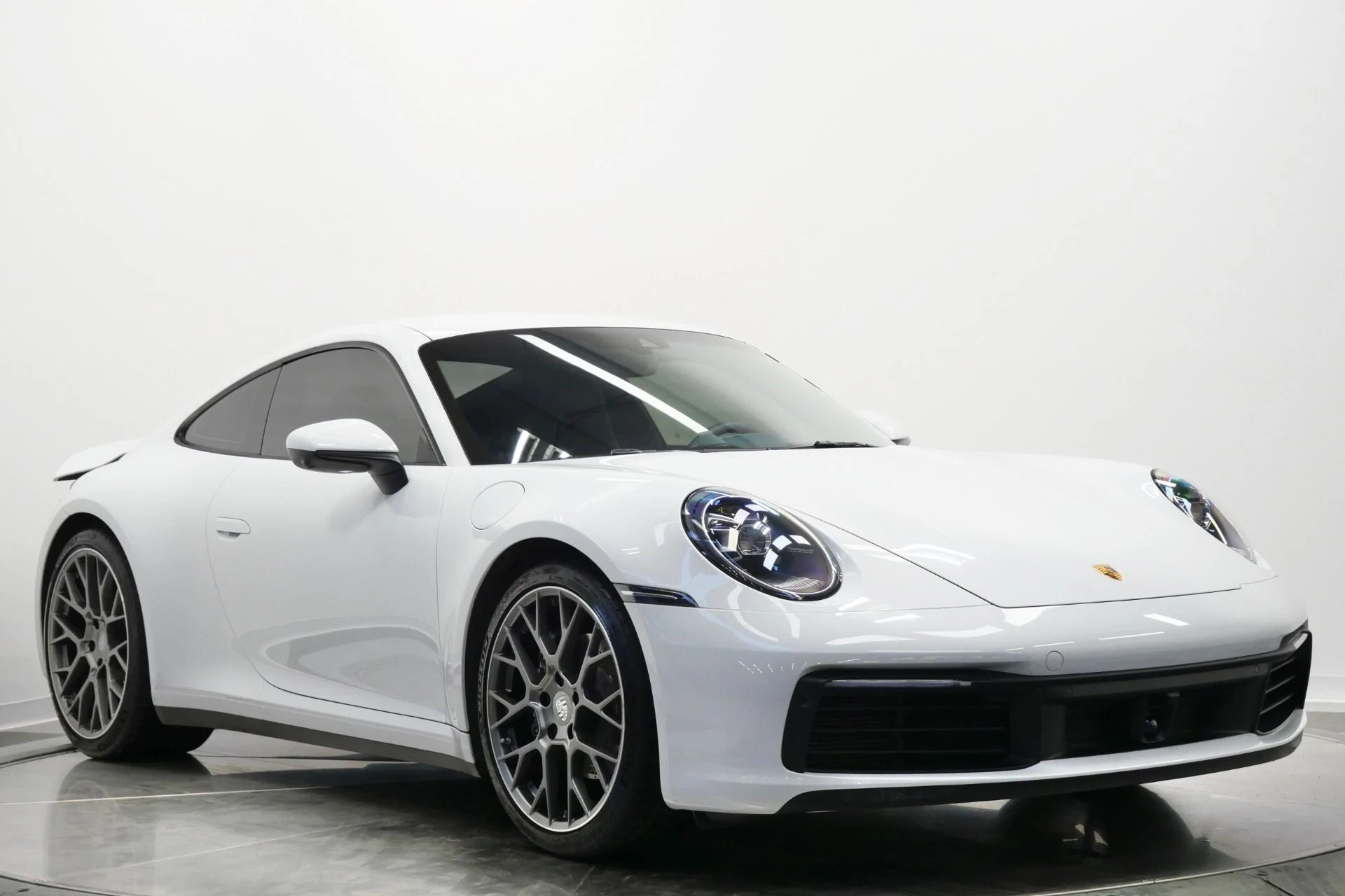 mph002_3202655361_Used_2020_Porsche_911_Carrera_Premium_Package_Leather_Interior_Package_1773071212_45fef733f6