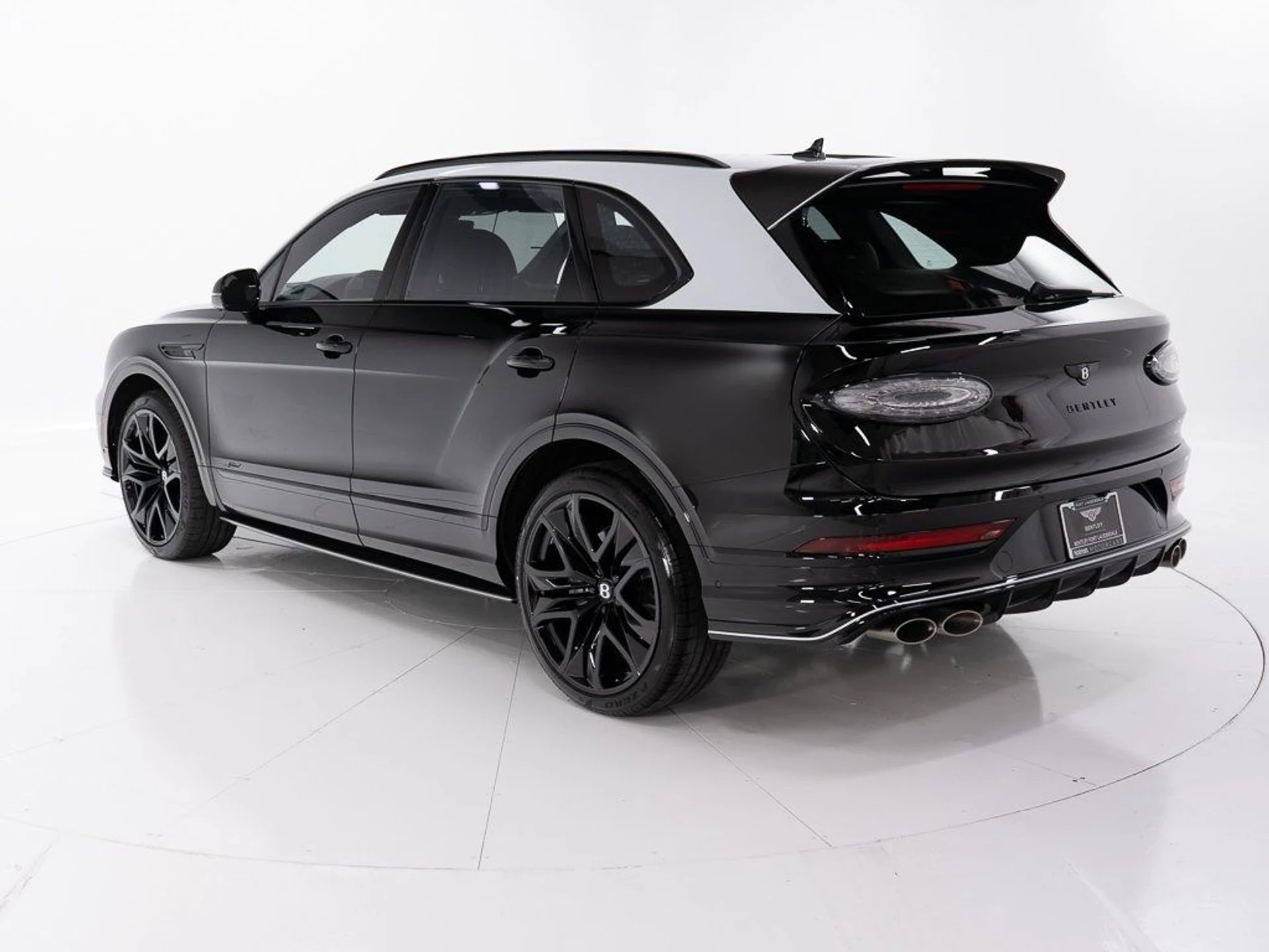 mph002_3205109401_3b8433b3f47c8bc8aae1c76038efb900_137b9b5d0f