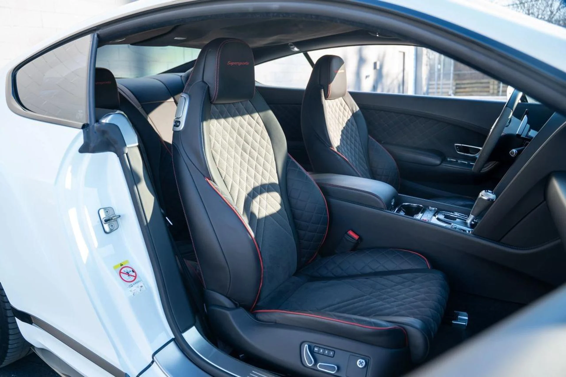 mph002_3219841327_ee5161ff72e6752de88fa4e93fe4b0f6_50ecee635a