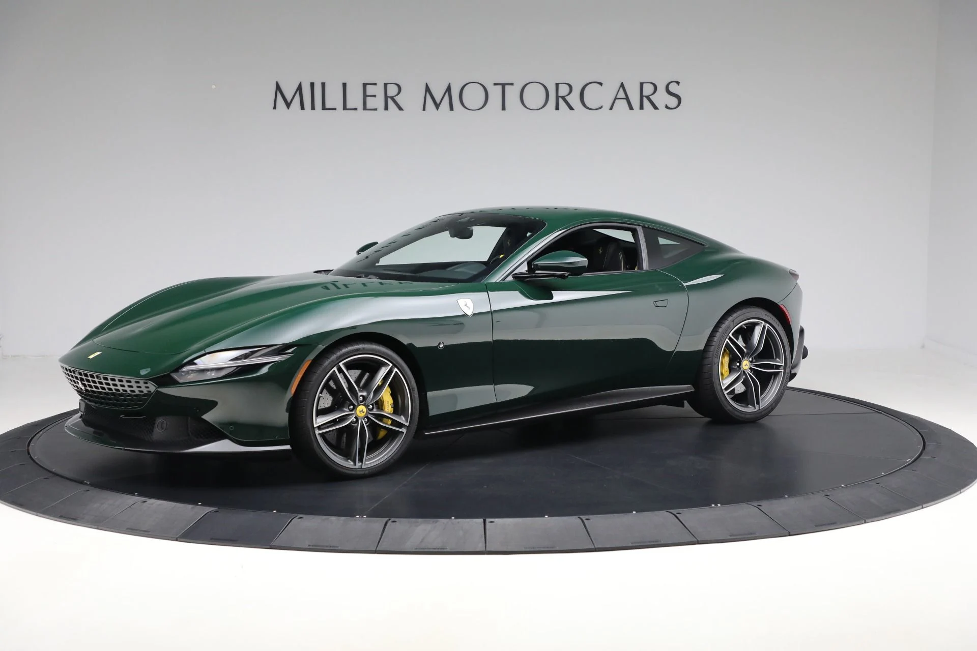 mph002_3220112613_Used_2023_Ferrari_Roma_6bd80205d5