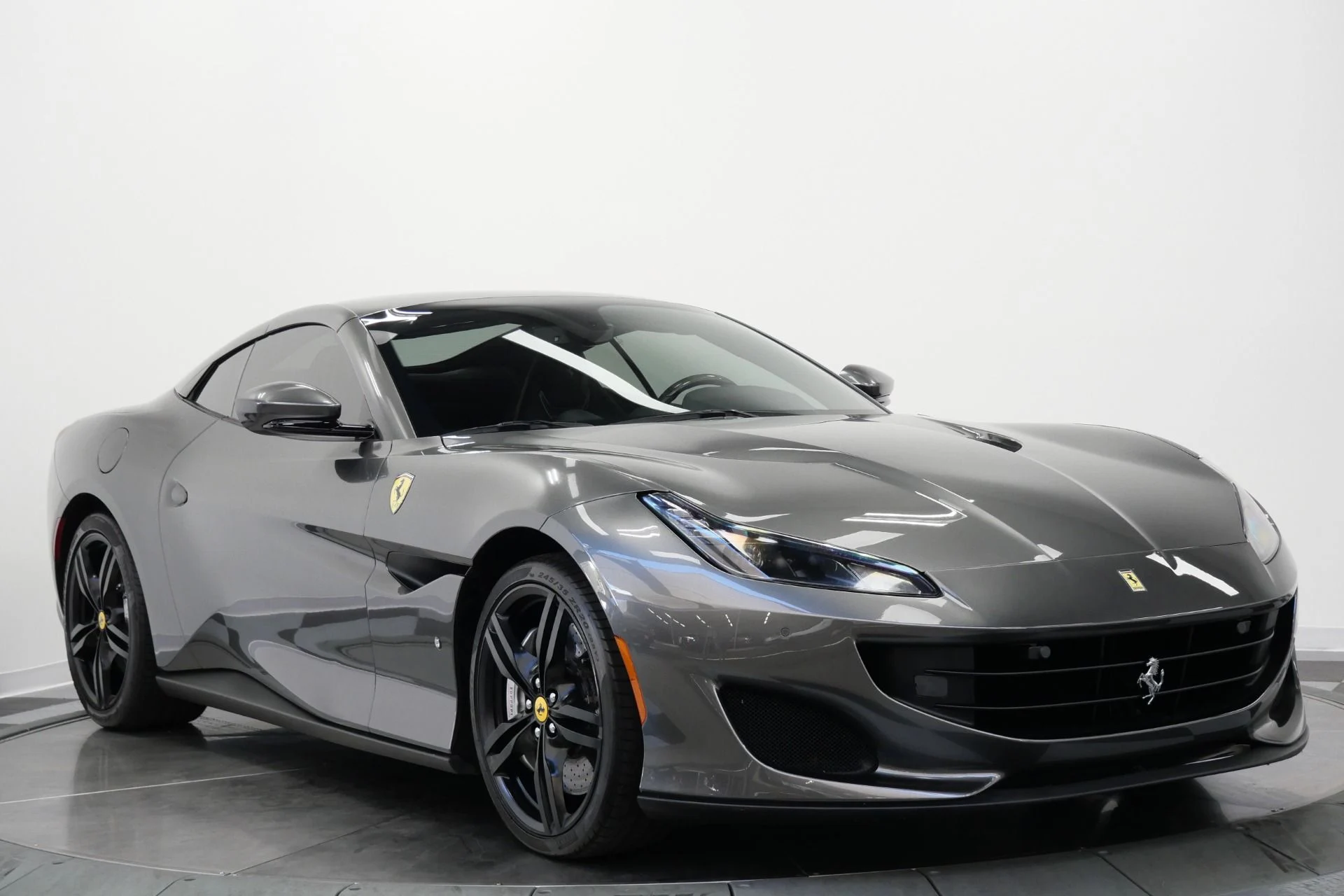 mph002_3236193718_Used_2019_Ferrari_Portofino_Interior_Carbon_Trim_High_Power_Hi_Fi_Magneride_Suspension_1773425740_c98e1e9dc6