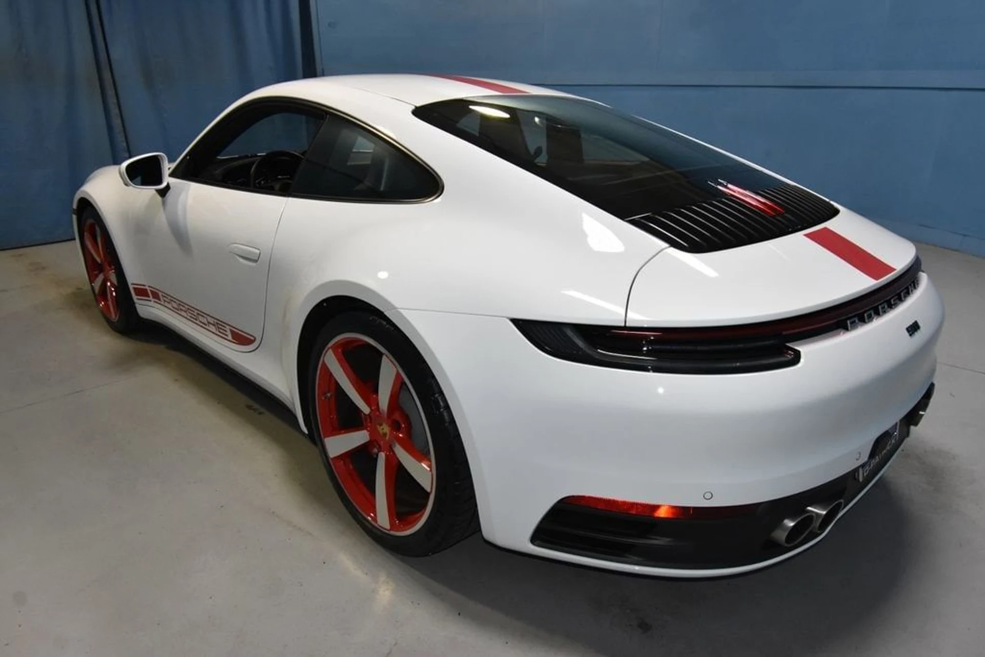 mph002_3241181713_9cdc21372fe5c3bdf32064cbf104d4a3x_2fa1f3d3d8