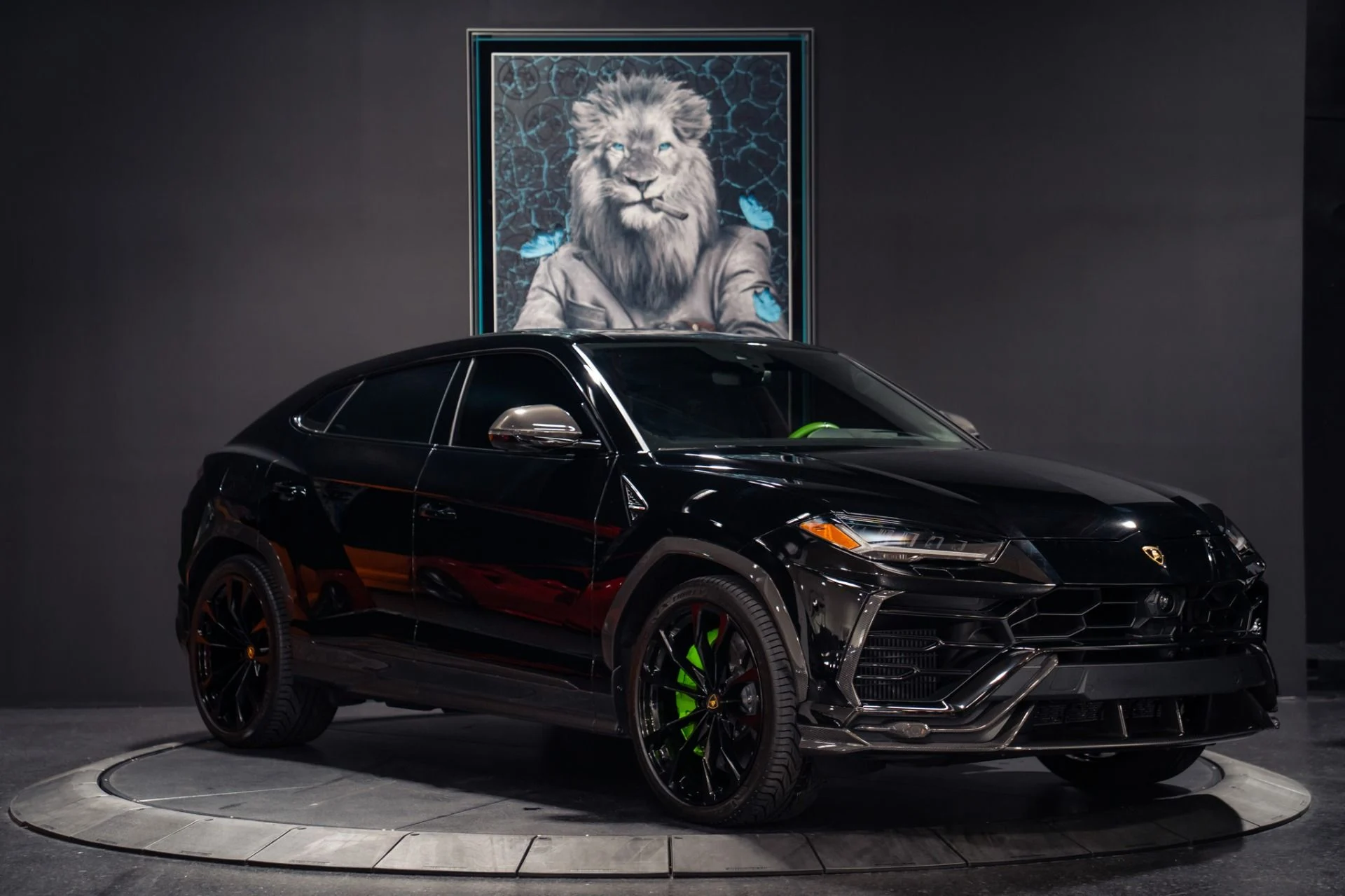 mph002_3245155126_Used_2022_Lamborghini_Urus_FULL_CARBON_EXTERIOR_MASSIVE_MSRP_1786214516_e55ba0b21d