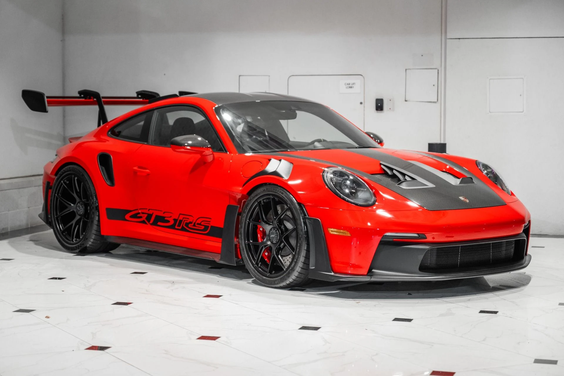 mph002_324983708_Used_2024_Porsche_911_GT_3_RS_1761665497_be79d0ce47