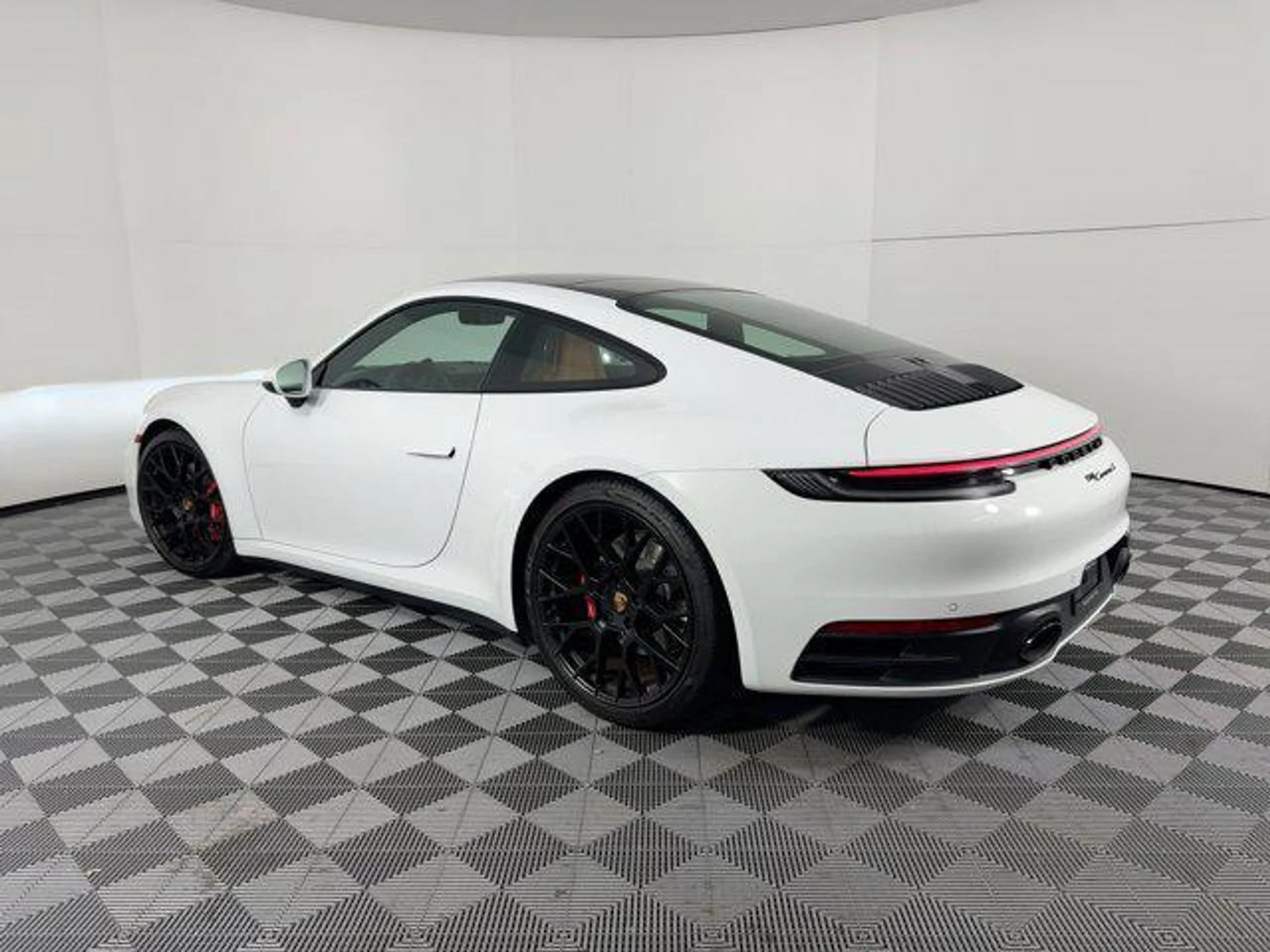 mph002_3254995830_0_Vsgmgrgd_O2_LML_8qx_Lb_Dq_YO_9p_Q4_b815f1d572