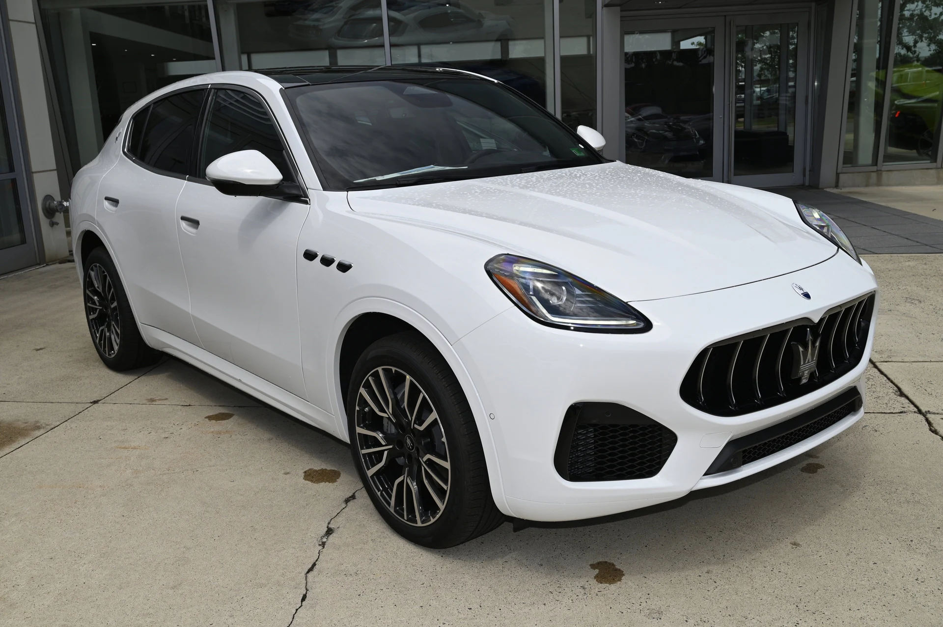 mph002_3262095772_277ee272be3f4f85a264f9a22a5e7299_e7765ac2bd