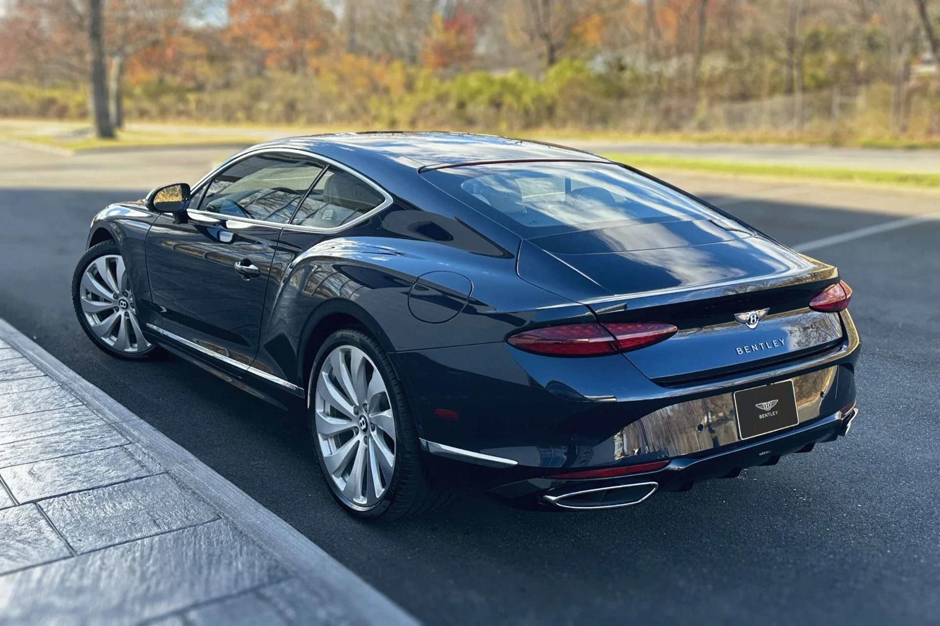 mph002_3262107180_New_2026_Bentley_Continental_GT_GT_1763467852_fa4beb3bec