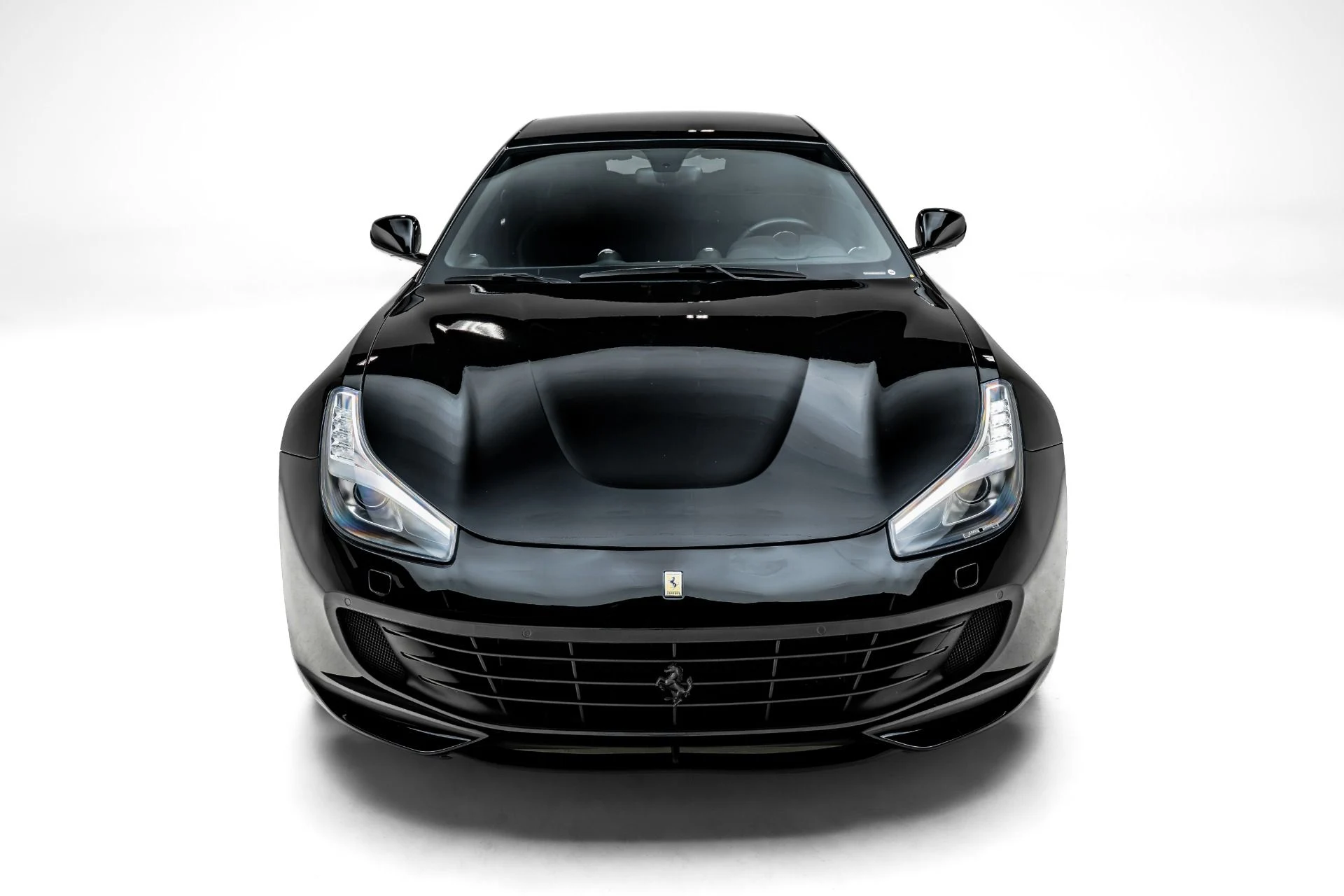 mph002_3276551993_Used_2018_Ferrari_GTC_4_Lusso_T_1783036184_50c453f83a
