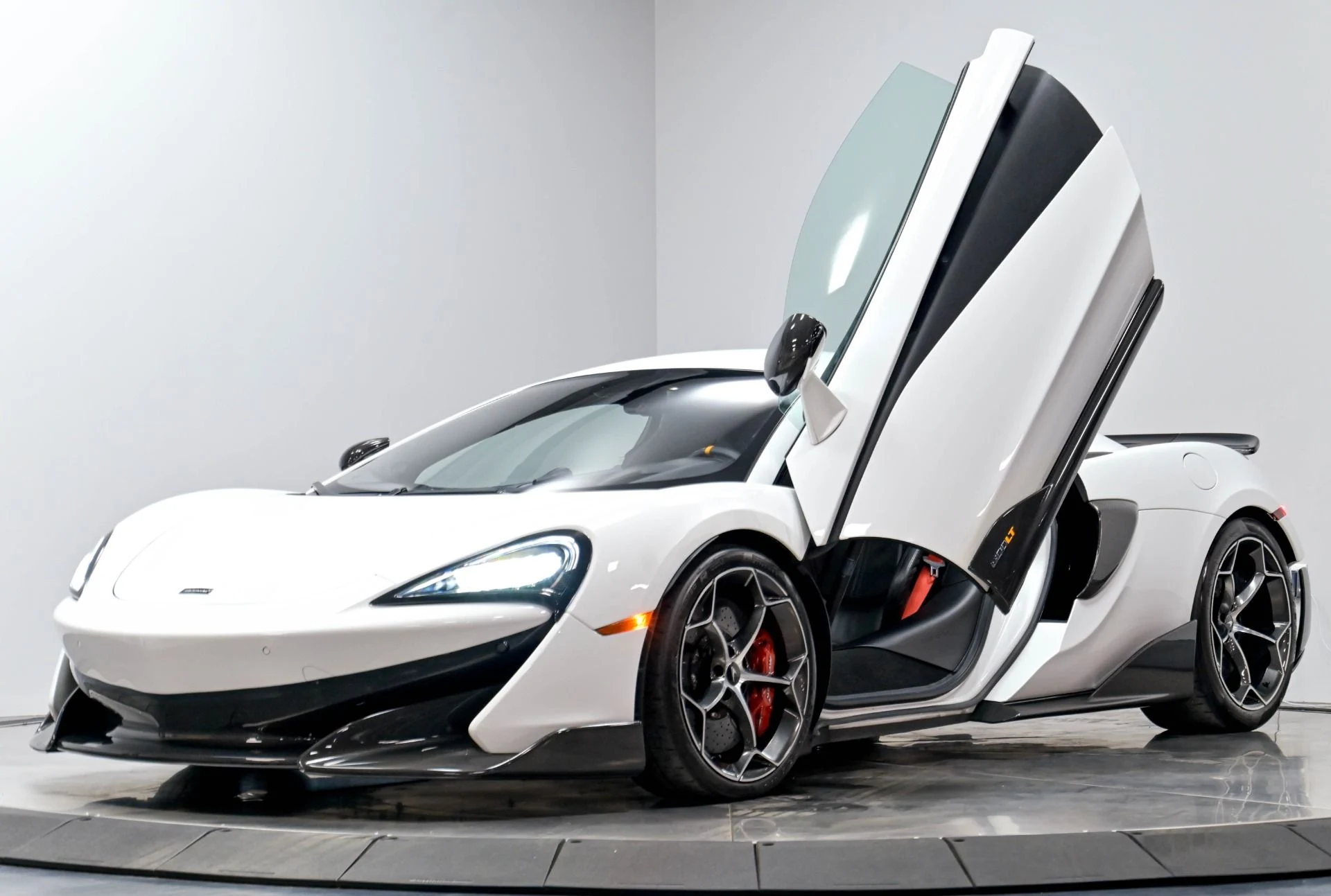 mph002_3282087157_Used_2019_Mc_Laren_600_LT_Base_1782155770_59fa057fa1