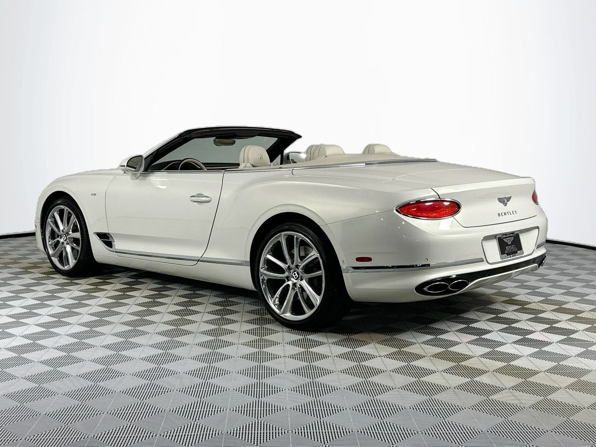 mph002_3286425109_3_0c6edc4a55