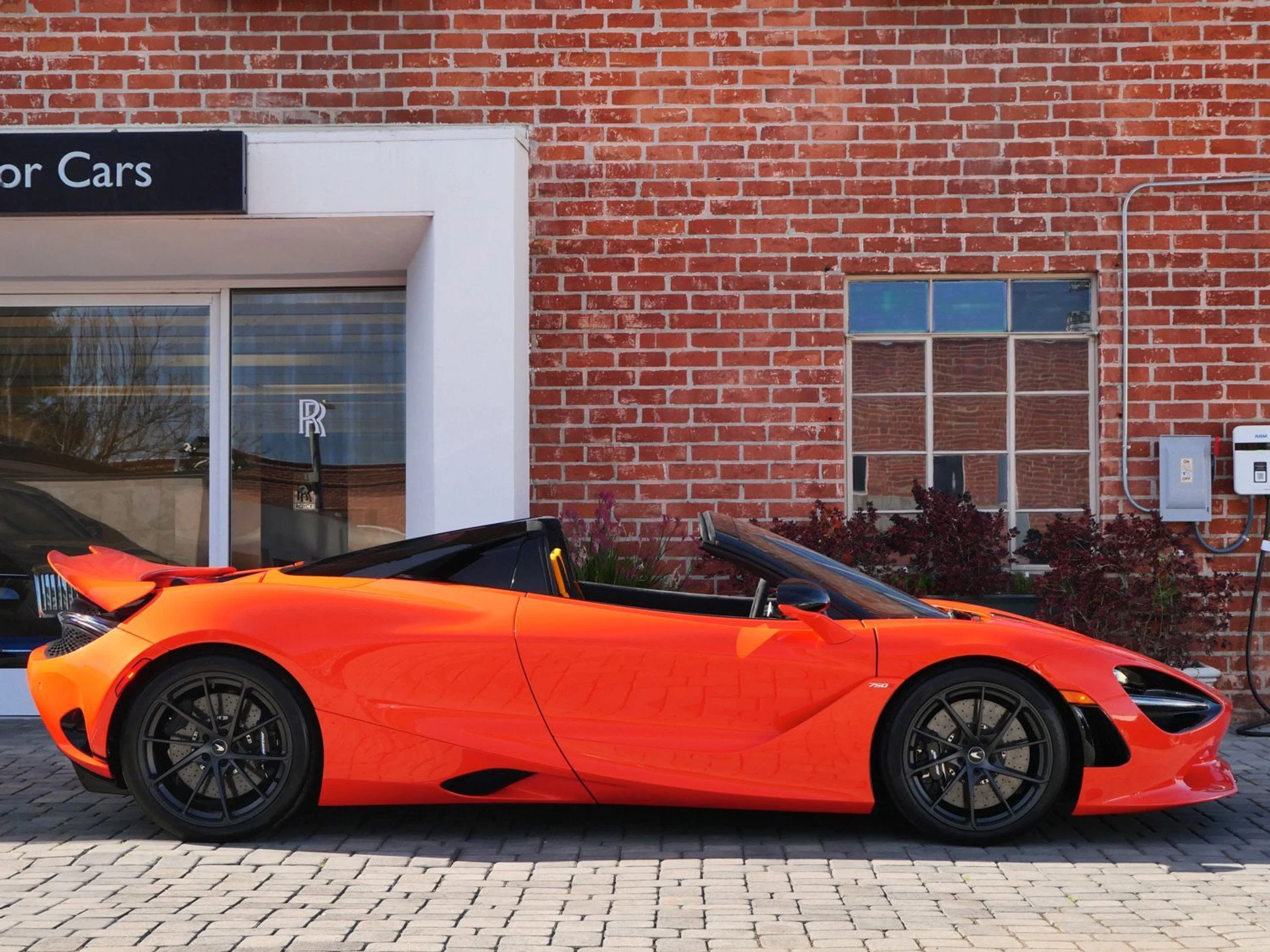 mph002_3287581154_2d536e73f23877b5f4b2a28b9de0ba31x_e5d2e89118