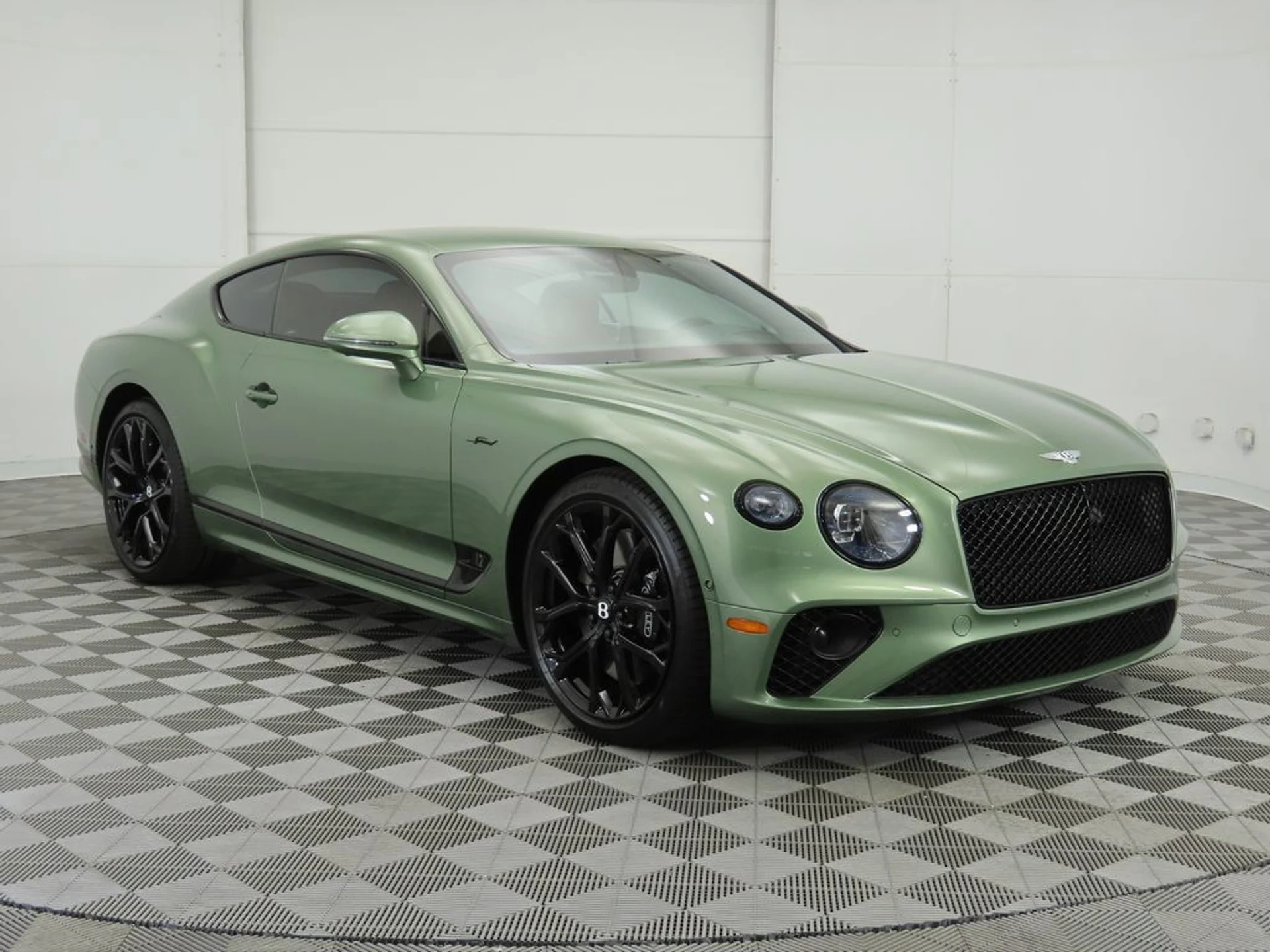 mph002_3287858913_used_2024_bentley_continental_gtspeedcoupe_8119_22512898_3_1024_bc742ea05e