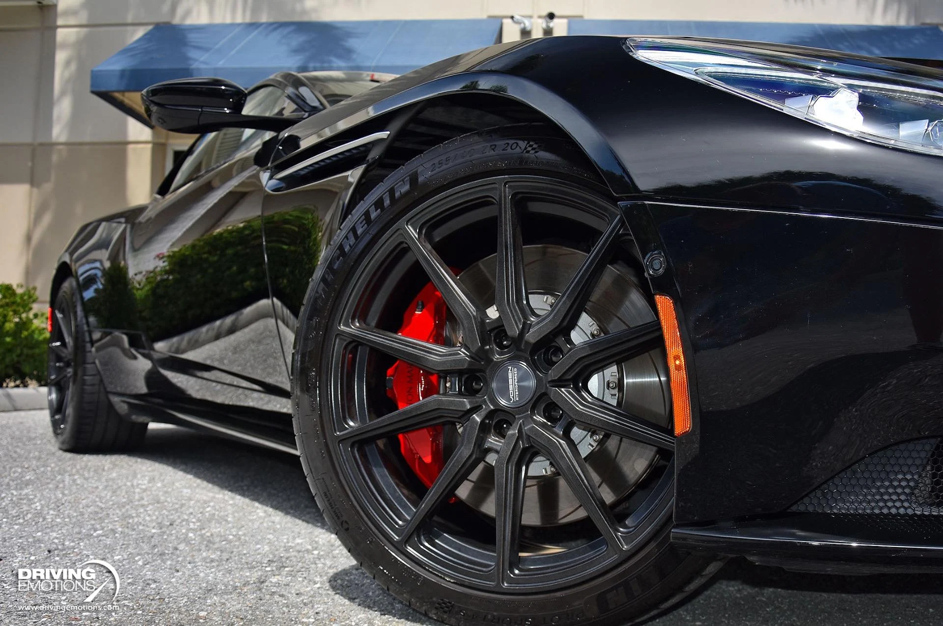 mph002_3290659094_861_p3_l_01ad1e0730