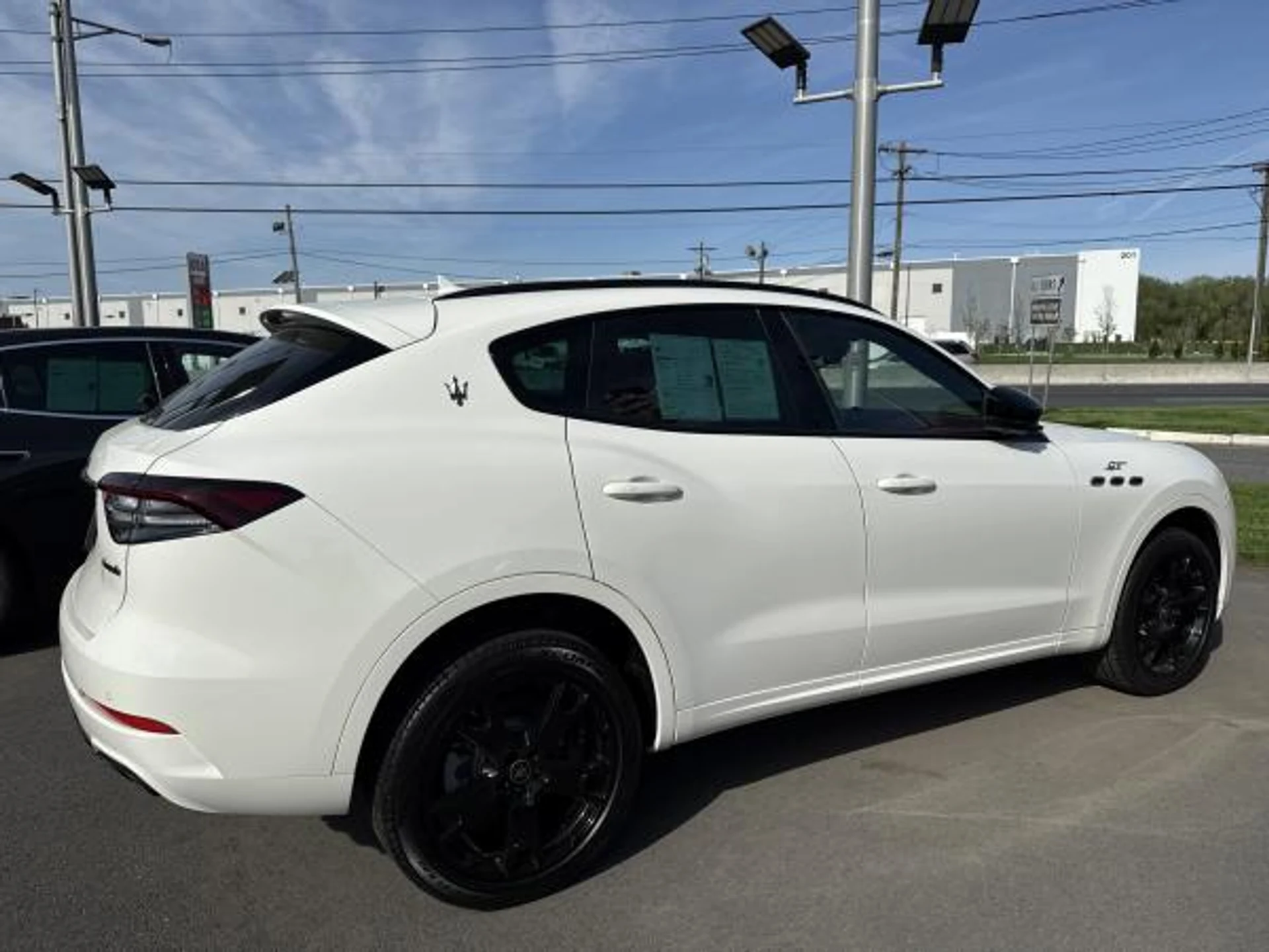mph002_3292548109_Used_2022_Maserati_Levante_GT_d010b98168
