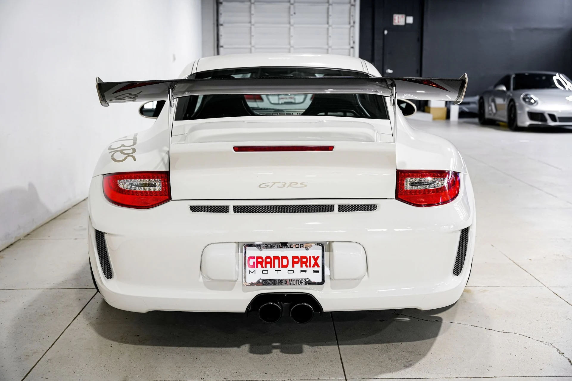 mph002_3295075878_a4b5a76fcf829b291c963aed2be25367x_b37fe5f3bd