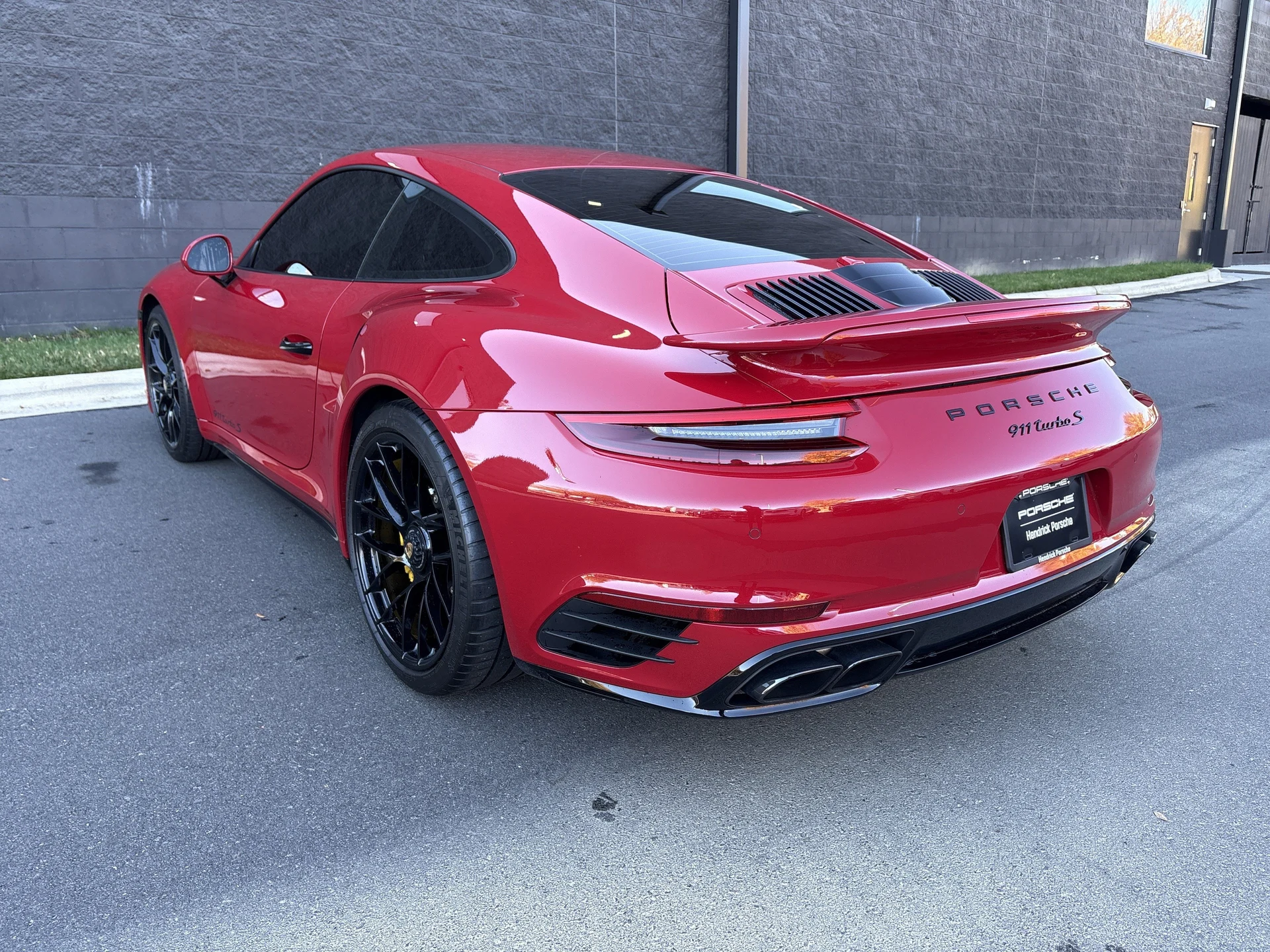 mph002_3295337796_36b2cacb06244b9bb990c04f391c3094_038261e4a2