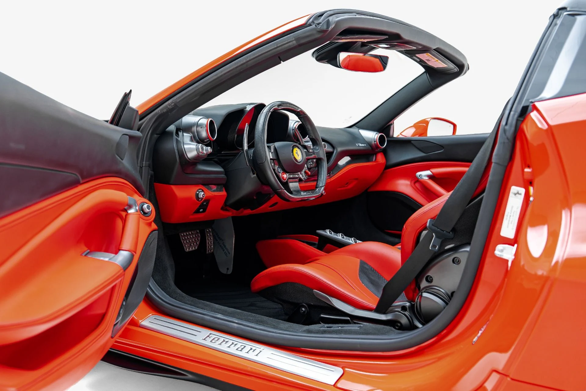mph002_3296159849_Used_2022_Ferrari_F8_Spider_1788281641_ea951a1bb8