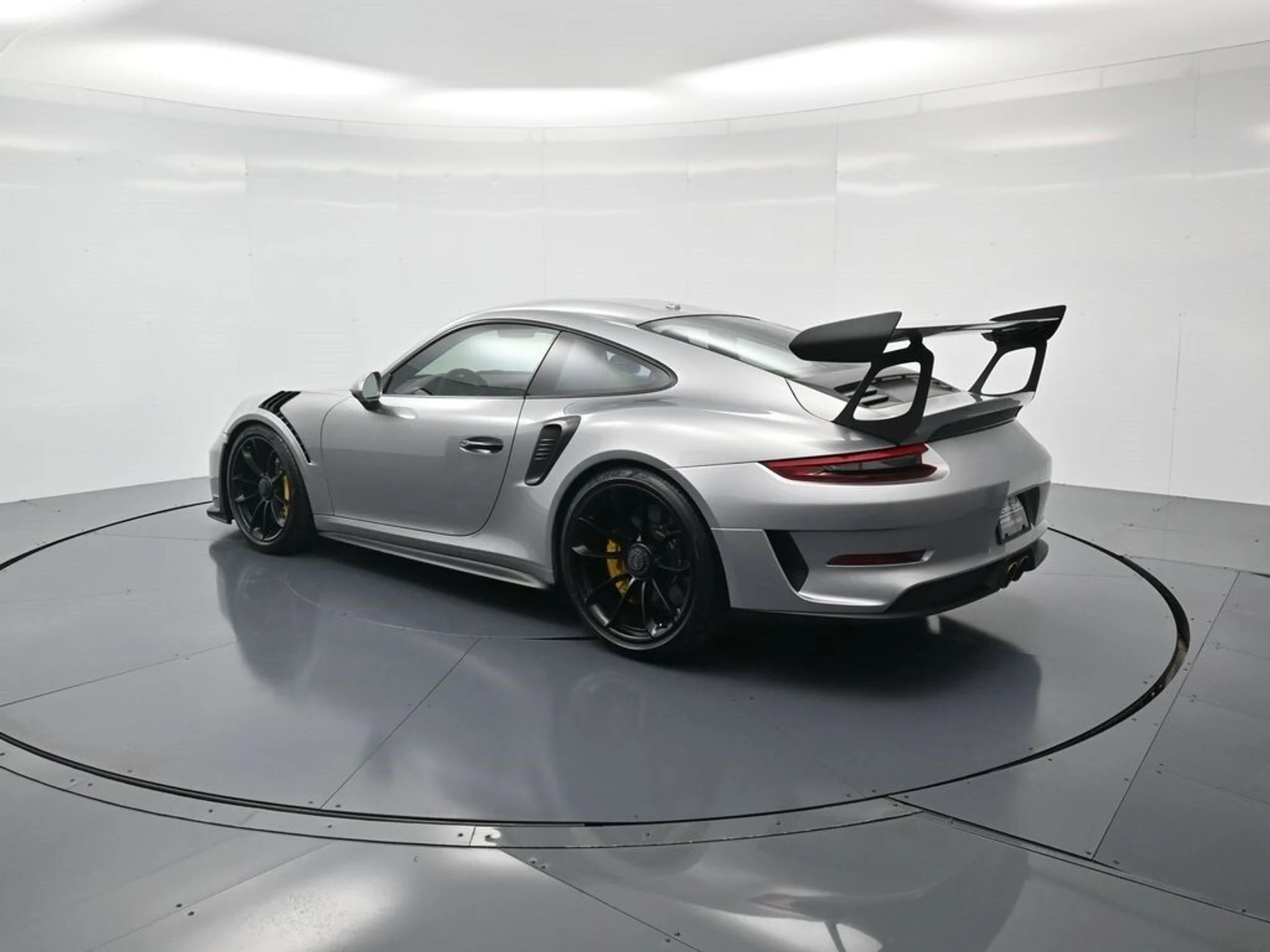 mph002_329994219_67efa0d75f93ce94b6409eb62029ace7x_4041839202