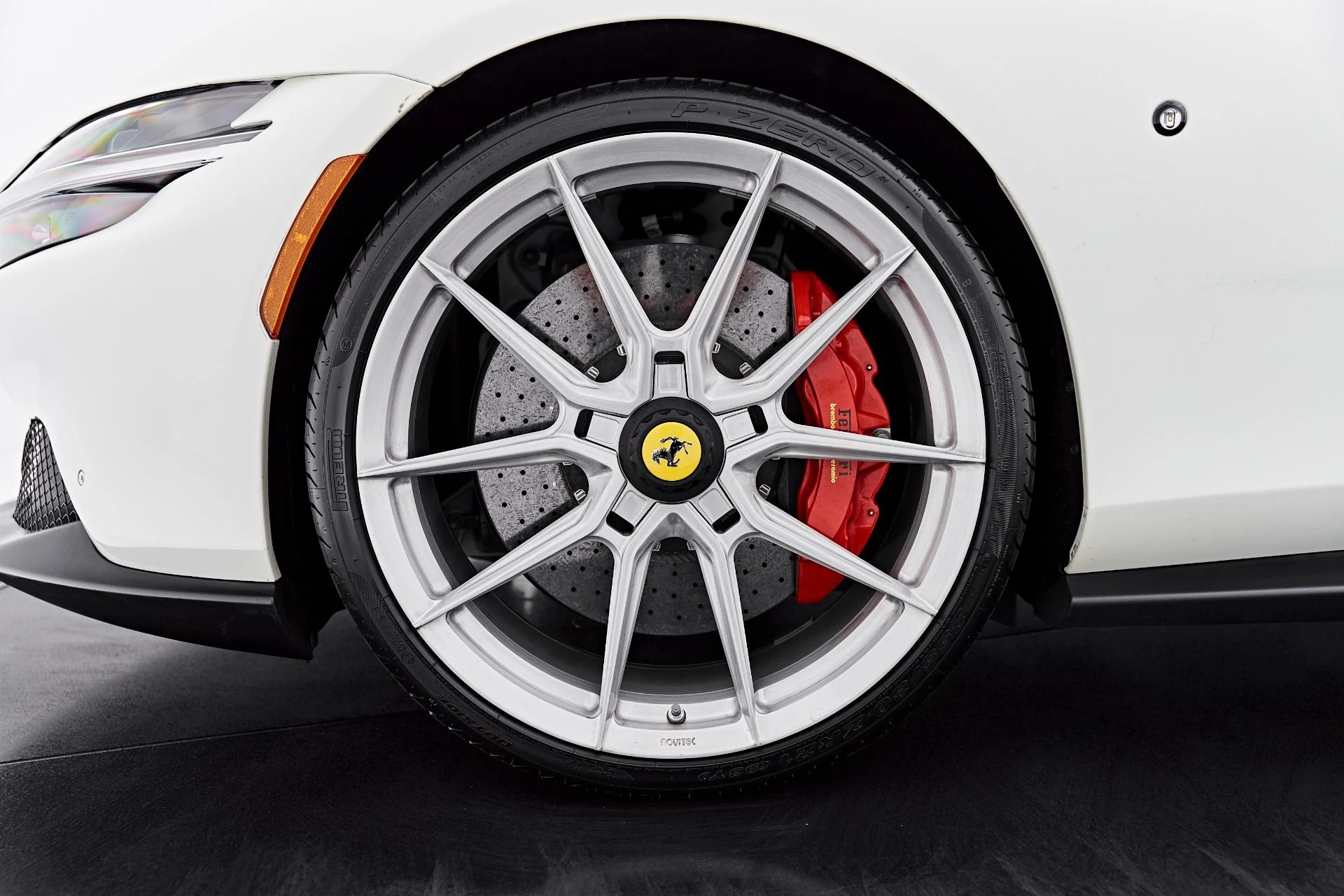 mph002_3321780007_Used_2022_Ferrari_Roma_Base_1787882023_00d1116a84