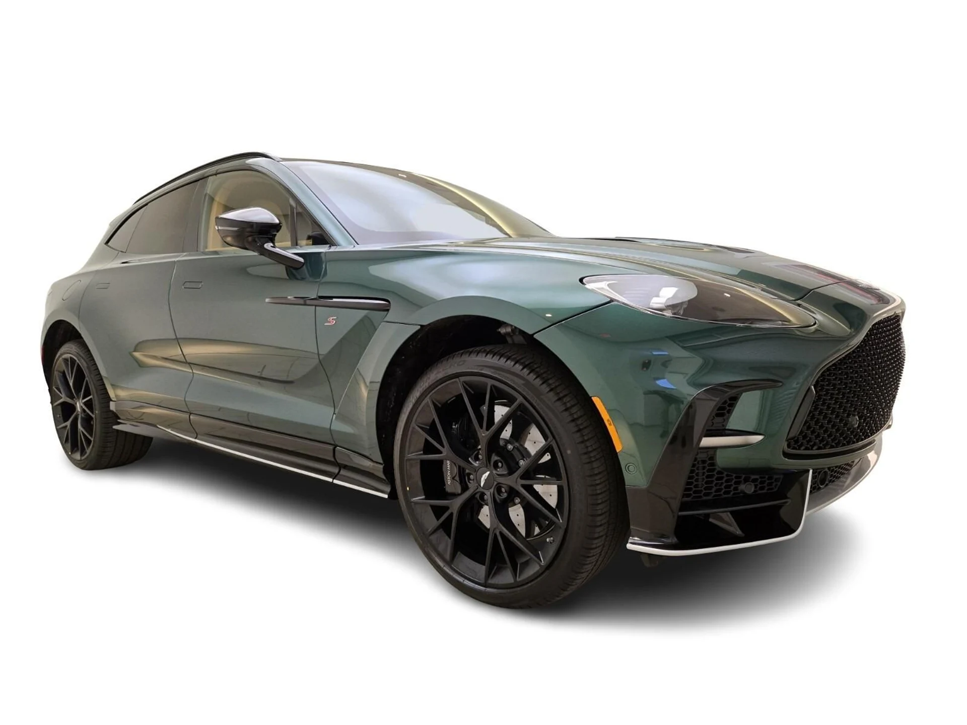 mph002_3330186332_New_2026_Aston_Martin_DBX_1767680328_886f1986c7