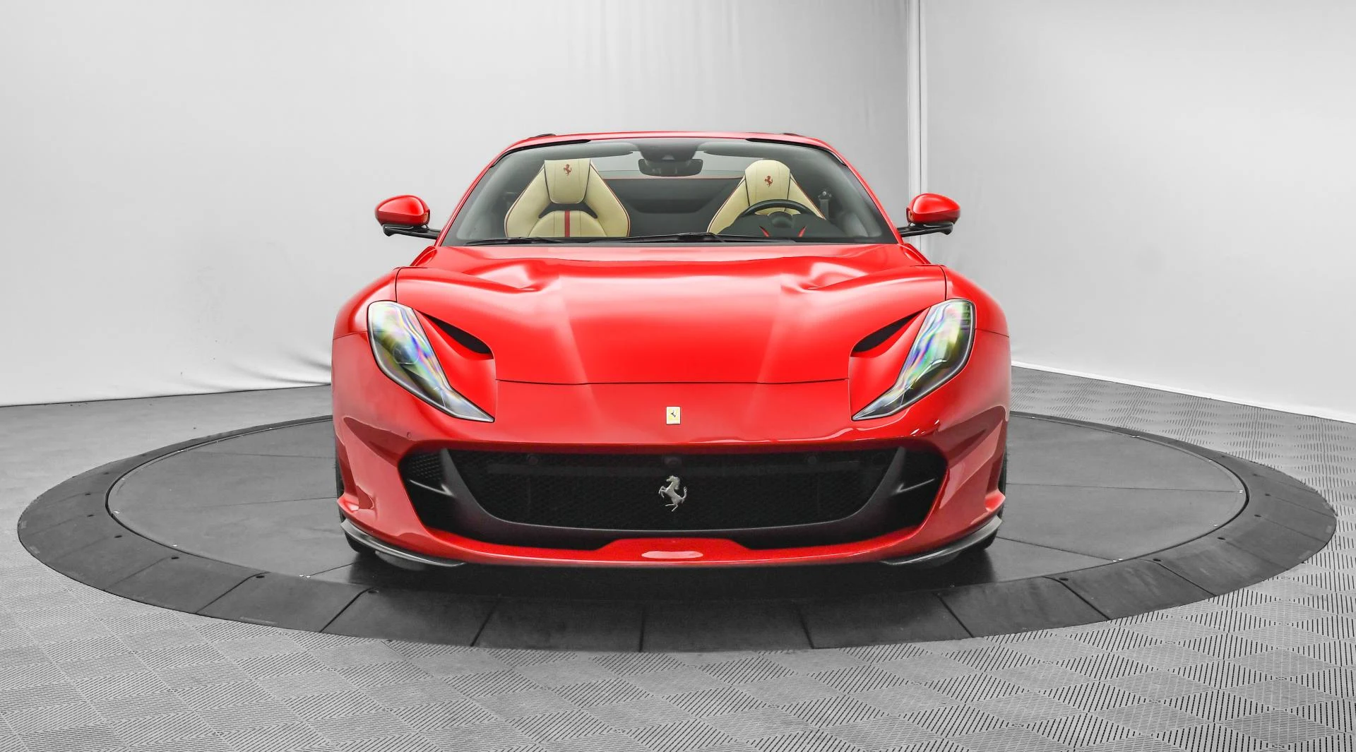mph002_3330461823_Used_2022_Ferrari_812_GTS_1752652103_e46bcdfc11