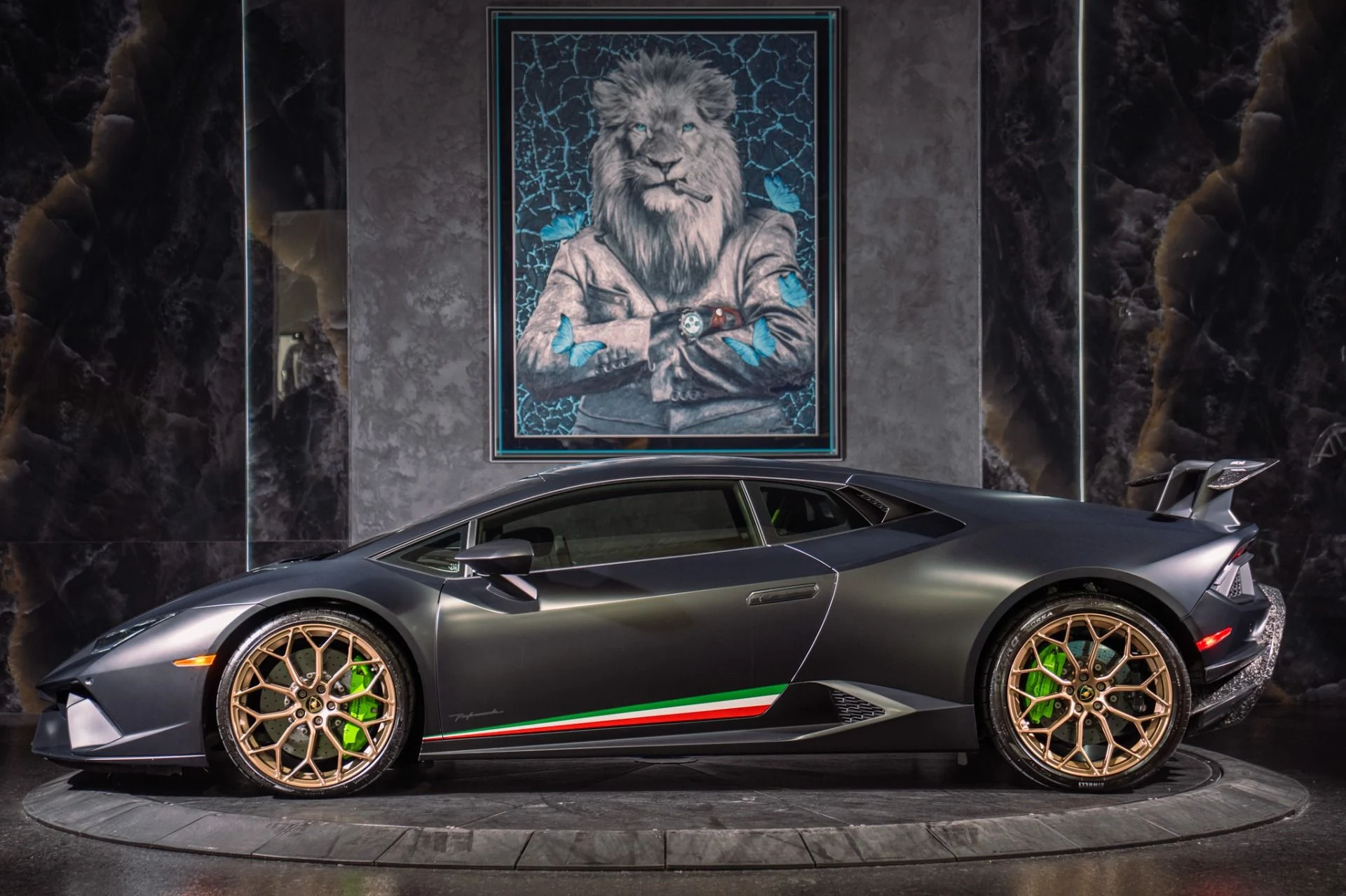 mph002_3330595381_Used_2018_Lamborghini_Huracan_LP_640_4_Performante_Ad_Personam_Paint_and_Interior_Massive_Sticker_1791560590_2731b05130