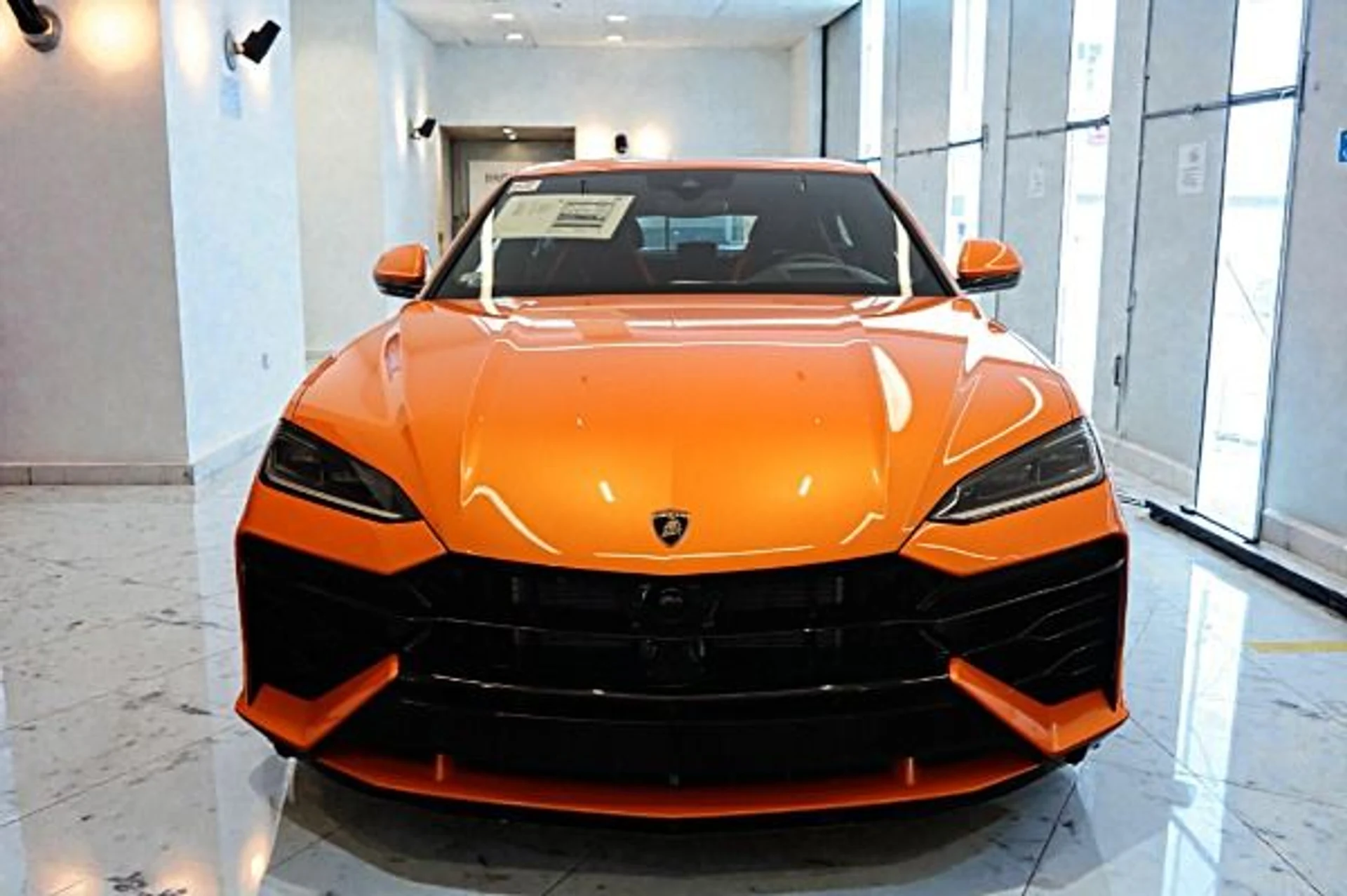 mph002_3345025955_New_2026_Lamborghini_Urus_SE_54fe438819
