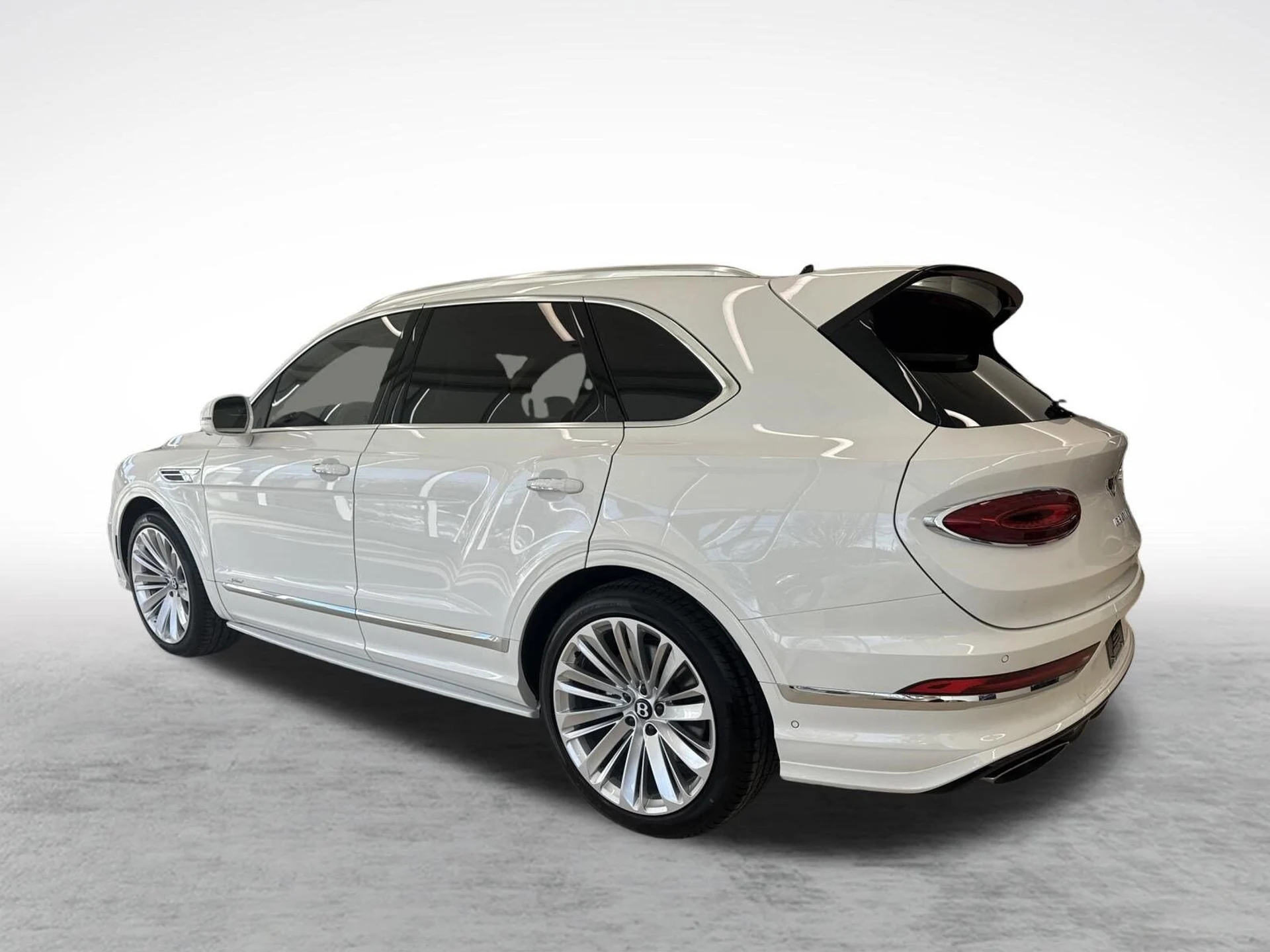 mph002_3352924230_ce2c56798a3a40c10fbcf8c1e94d298bx_6b226d06d4