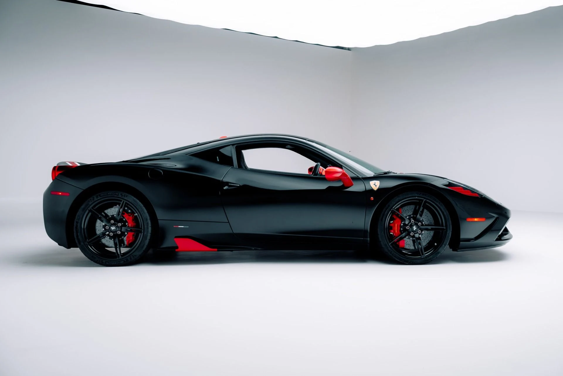 mph002_3361537011_Used_2015_Ferrari_458_Speciale_1763680204_1a88f1ee63