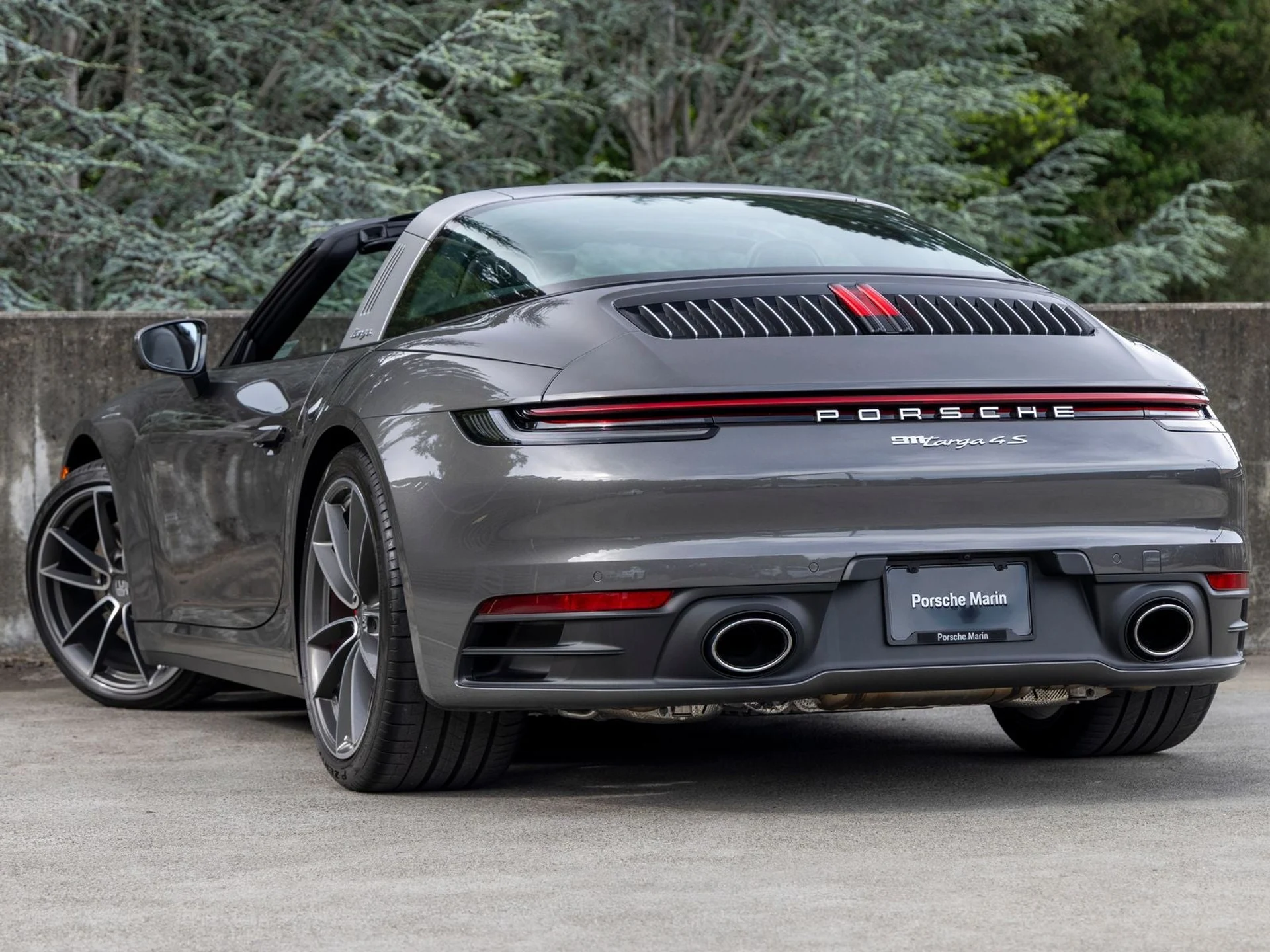 mph002_3362145542_3_a43c0d240d