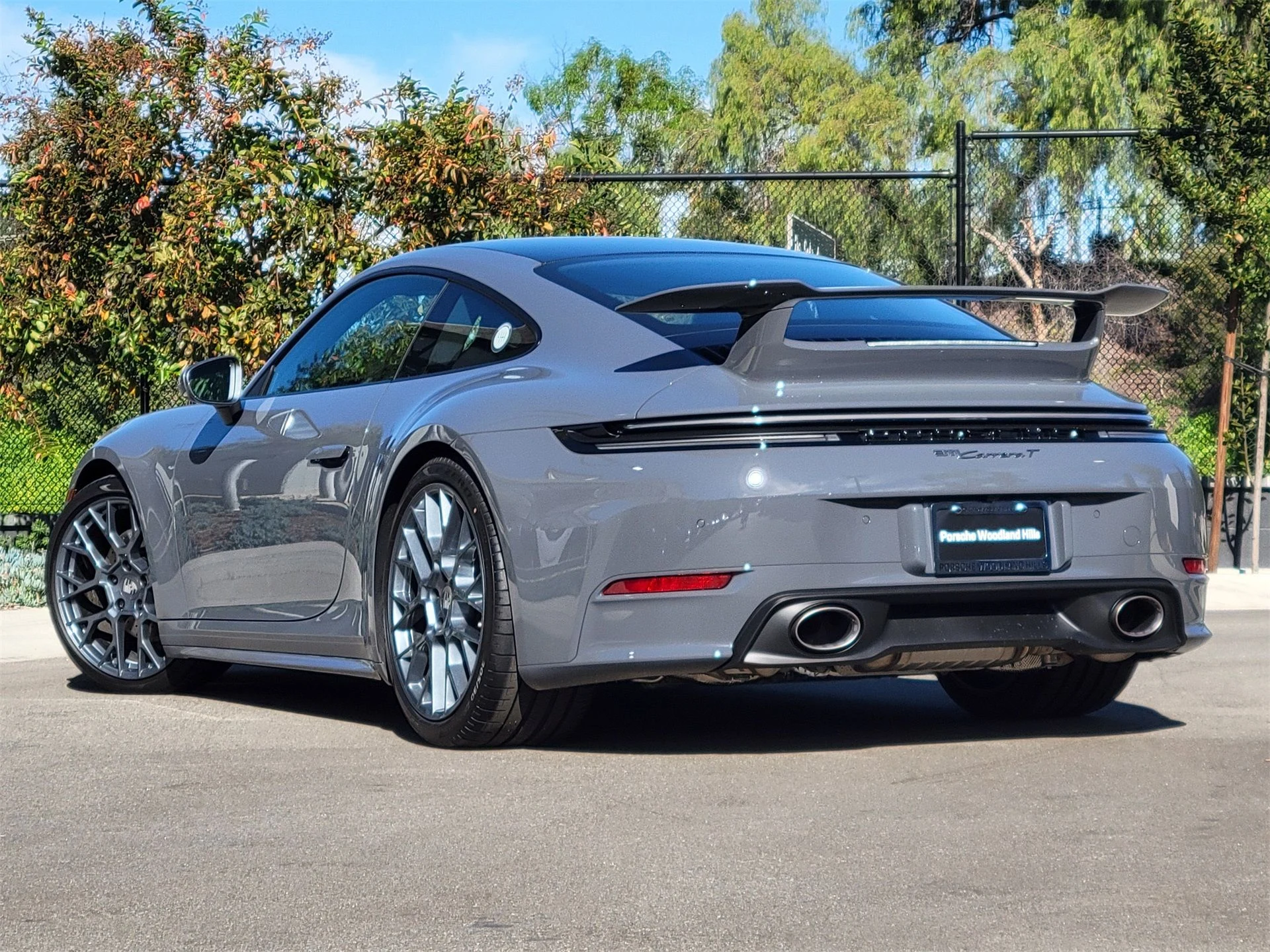 mph002_3369832487_6cdd8d281c4d5daf969640ee44591742_5ccb21f240