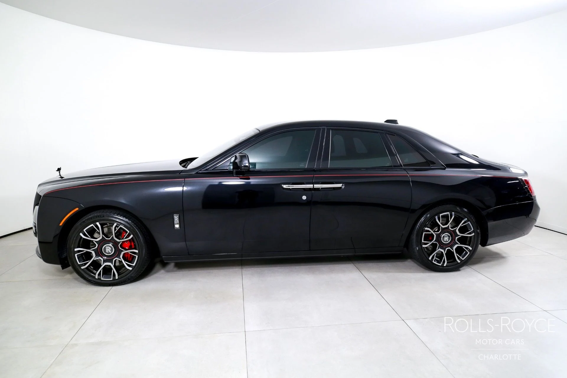 mph002_3381685334_Used_2022_Rolls_Royce_Black_Badge_Ghost_1749920744_31eb023d43