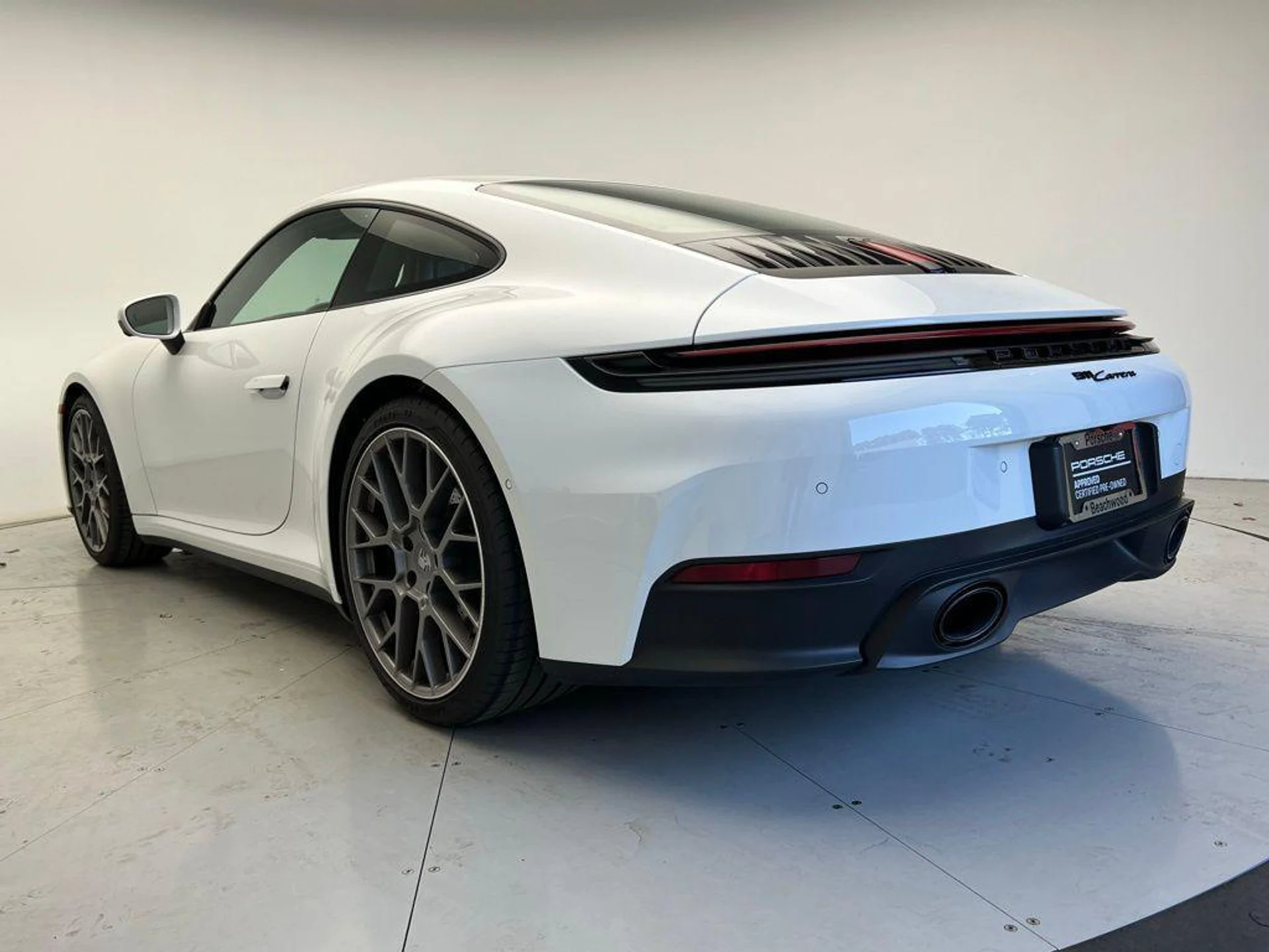 mph002_3386175957_Vf_Mr_GZQF_Ci_VX_Gp5p5_E_Hmvt_Flv_OI_a59b12ddc8