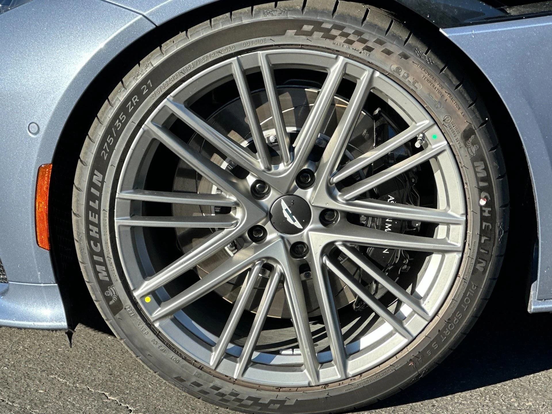 mph002_3388711448_New_2025_Aston_Martin_DB_12_1754728048_2a4042c353
