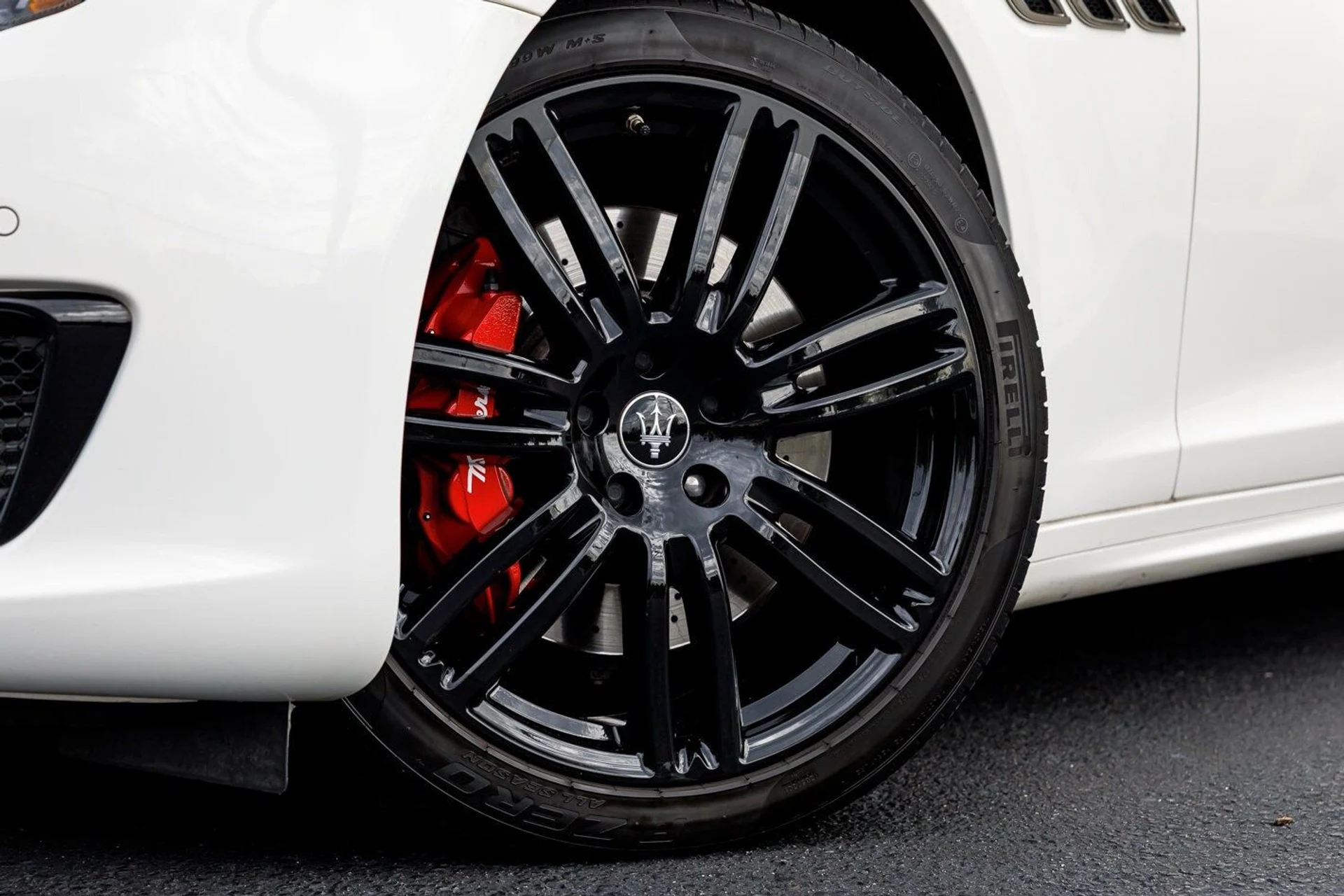 mph002_3393646306_536117222b2f09d91038477453b468fex_44cb646240