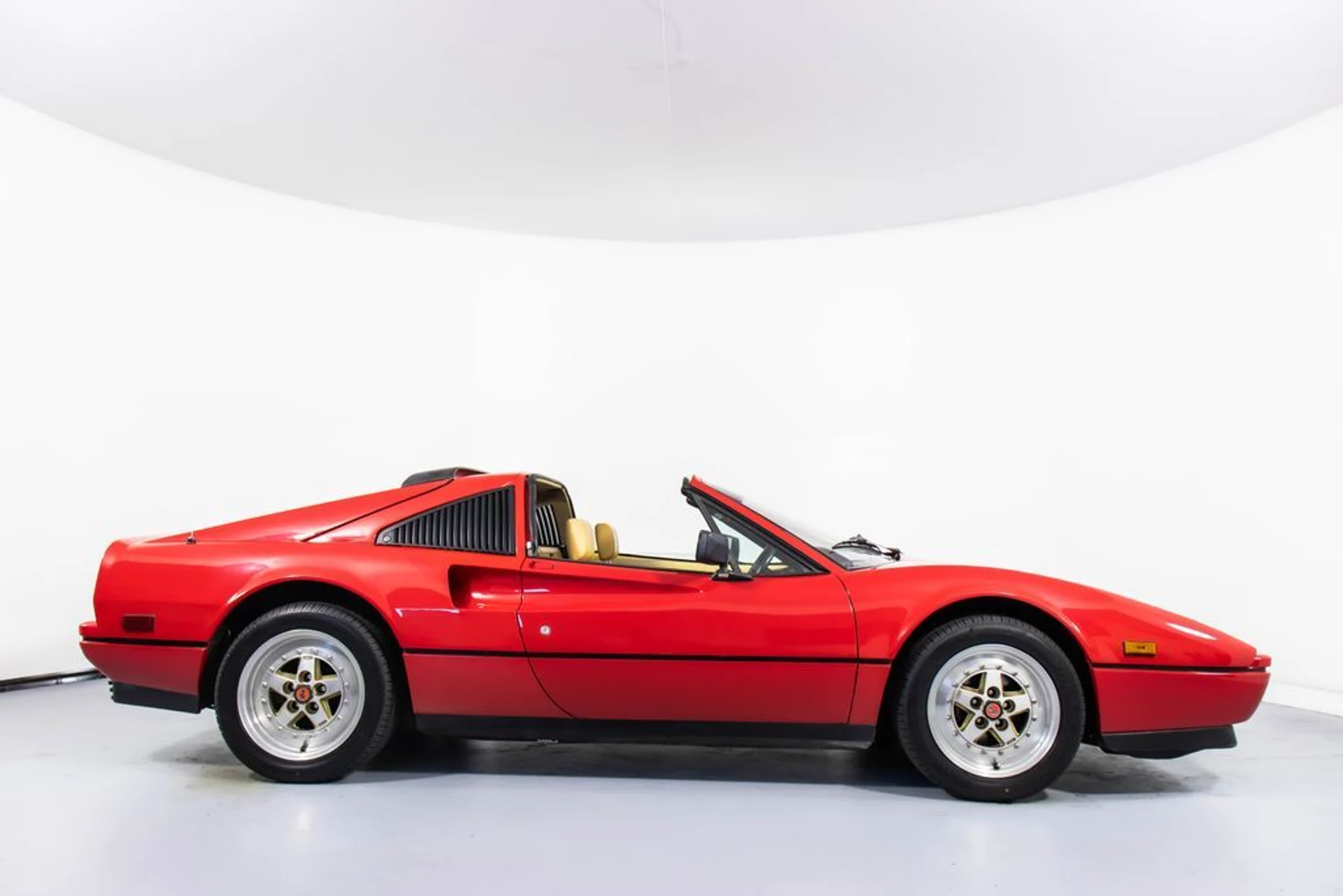 mph002_3410454187_cf2107a50c8504478127f09d3aa18679x_955b35bc1f