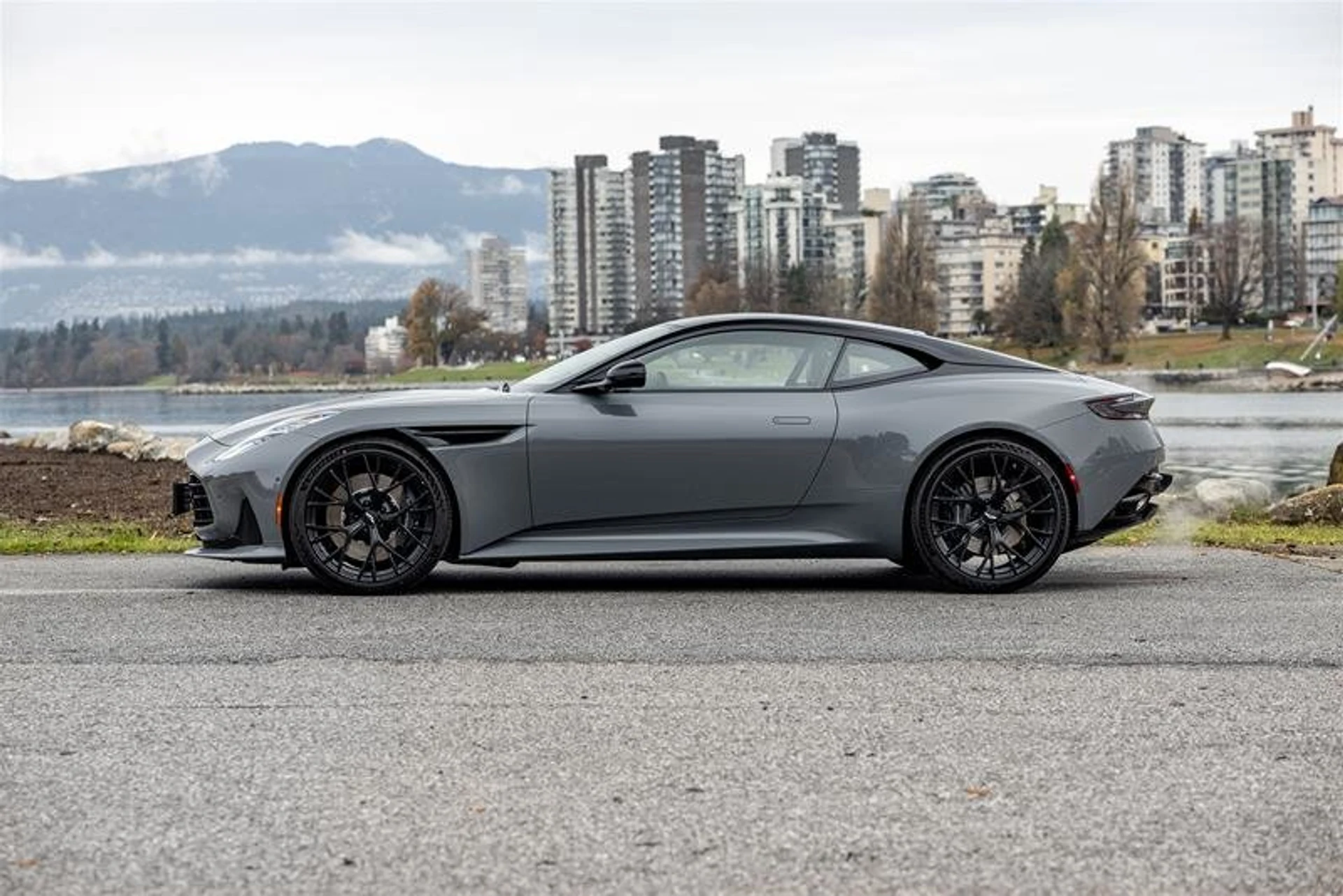 mph002_3411602076_37394655_00717_11593179_1547132121_96fd7f2ff7