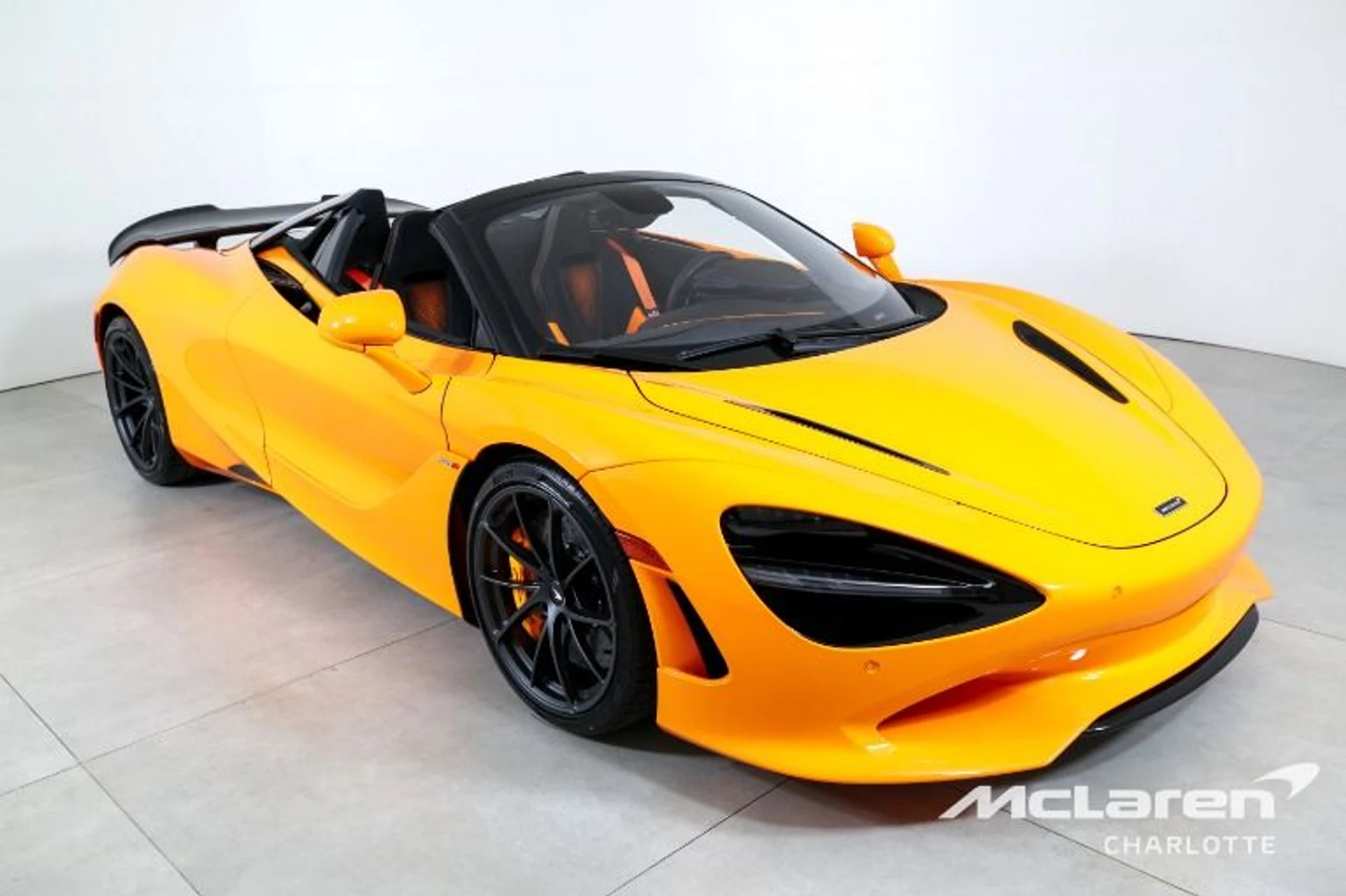 mph002_3412651896_Used_2026_Mc_Laren_750_S_Spider_2ef134f6db