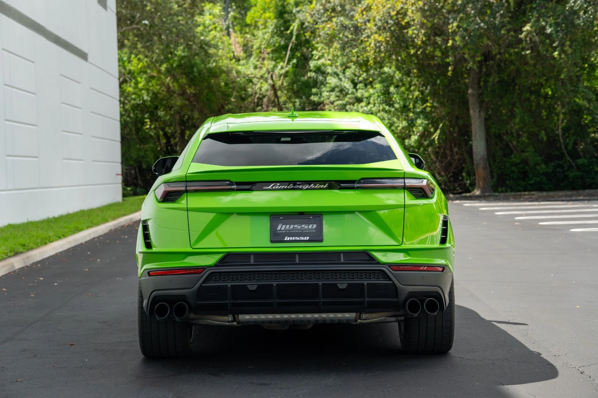 mph002_3424422146_Used_2023_Lamborghini_Urus_S_1758835388_a3cd802007