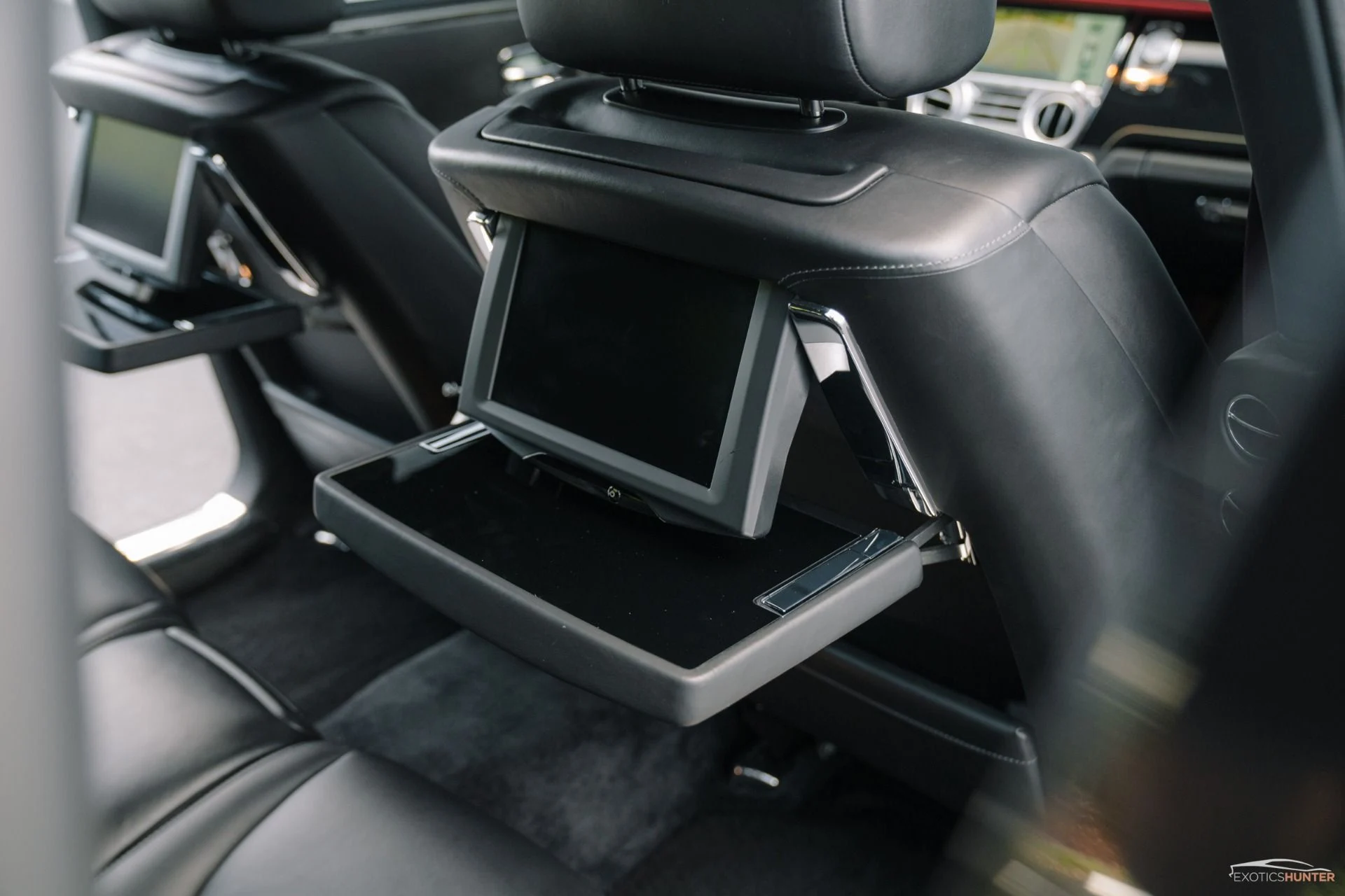 mph002_3427883013_Used_2015_Rolls_Royce_Ghost_w_Rear_Theatre_Picnic_Tables_1754343563_1b100c46fd