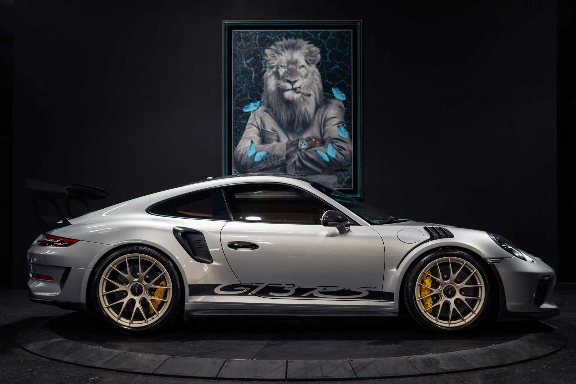 mph002_3428177411_Used_2019_Porsche_911_GT_3_RS_Weissach_Package_Magnesium_Wheels_1783787858_d27d357426