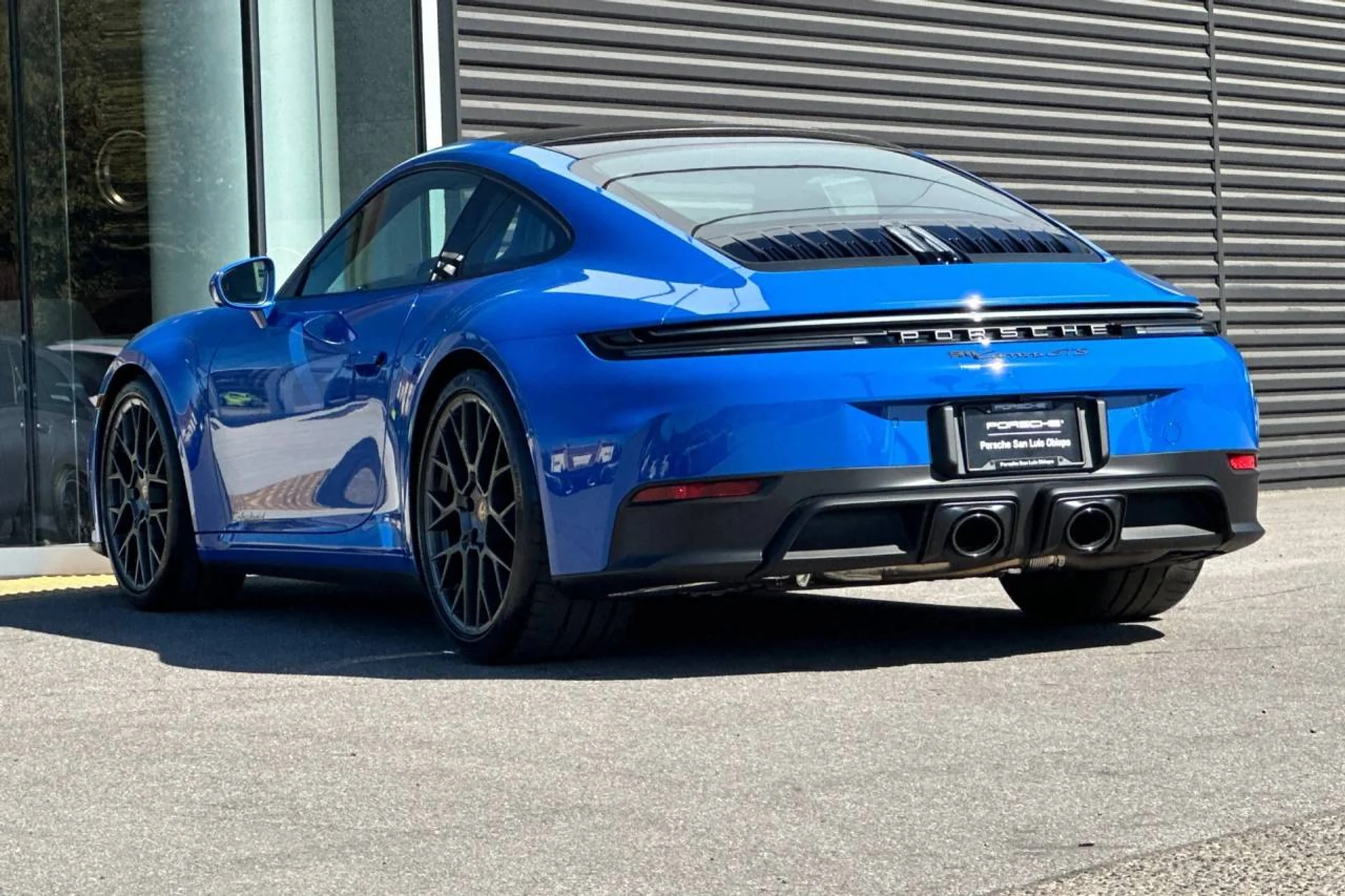 mph002_3435788209_1280_ad26223a00