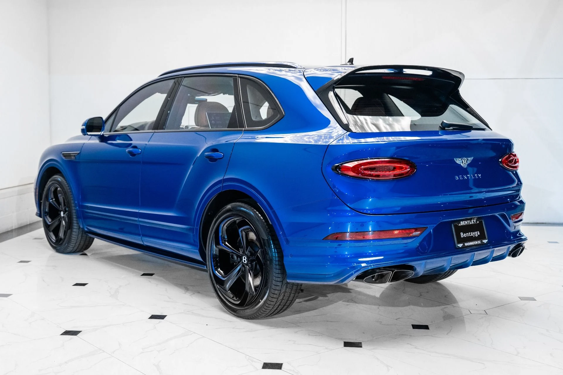 mph002_3446780247_Used_2025_Bentley_Bentayga_S_1744810682_777003e760